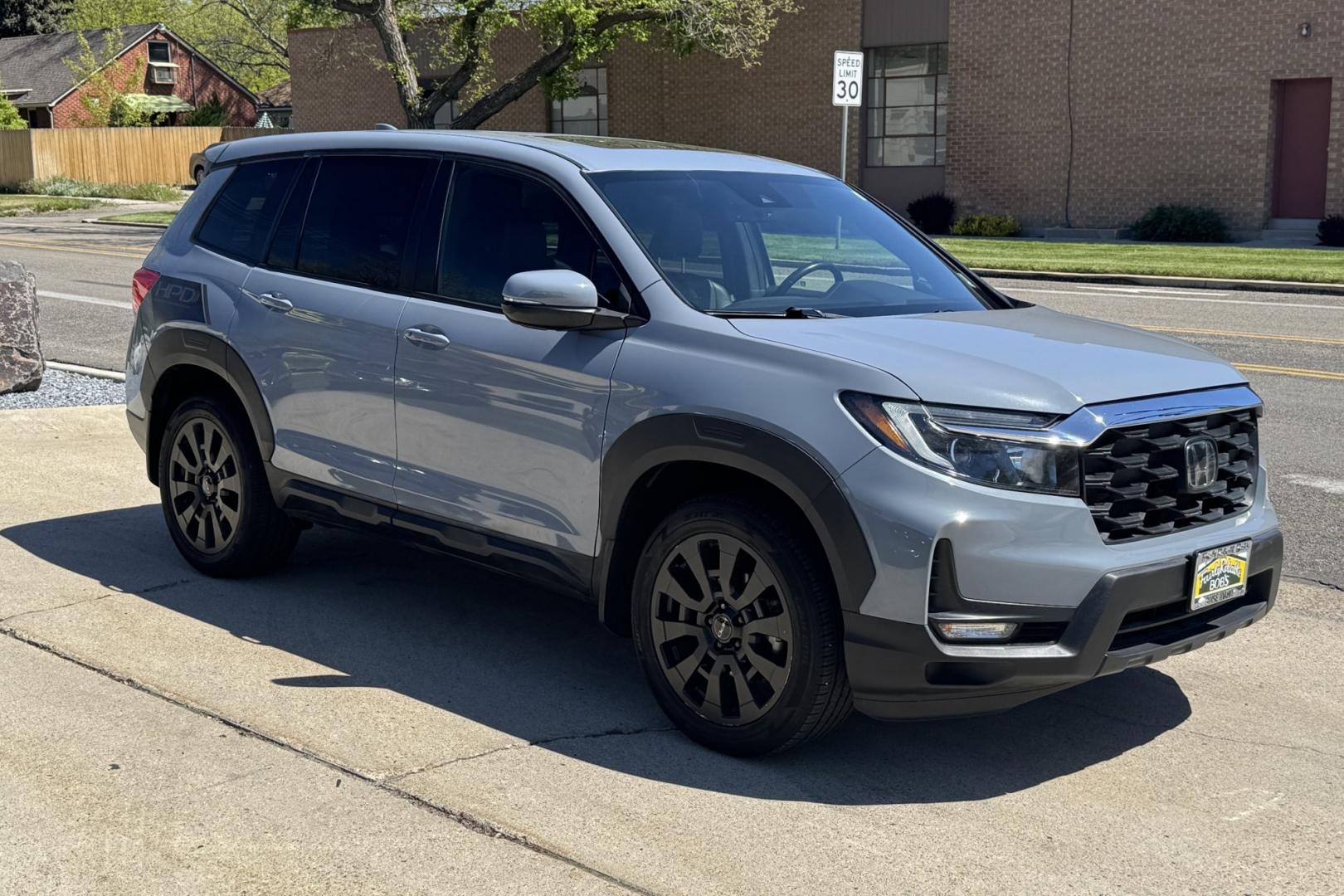 2023 Sonic Gray /Black Honda Passport EX-L HPD (5FNYF8H57PB) with an V6 3.5 Liter engine, Automatic 9 Speed transmission, located at 2304 W. Main St., Boise, ID, 83702, (208) 342-7777, 43.622105, -116.218658 - Honda Performance Development Package! Low Mileage And Clean! - Photo#2