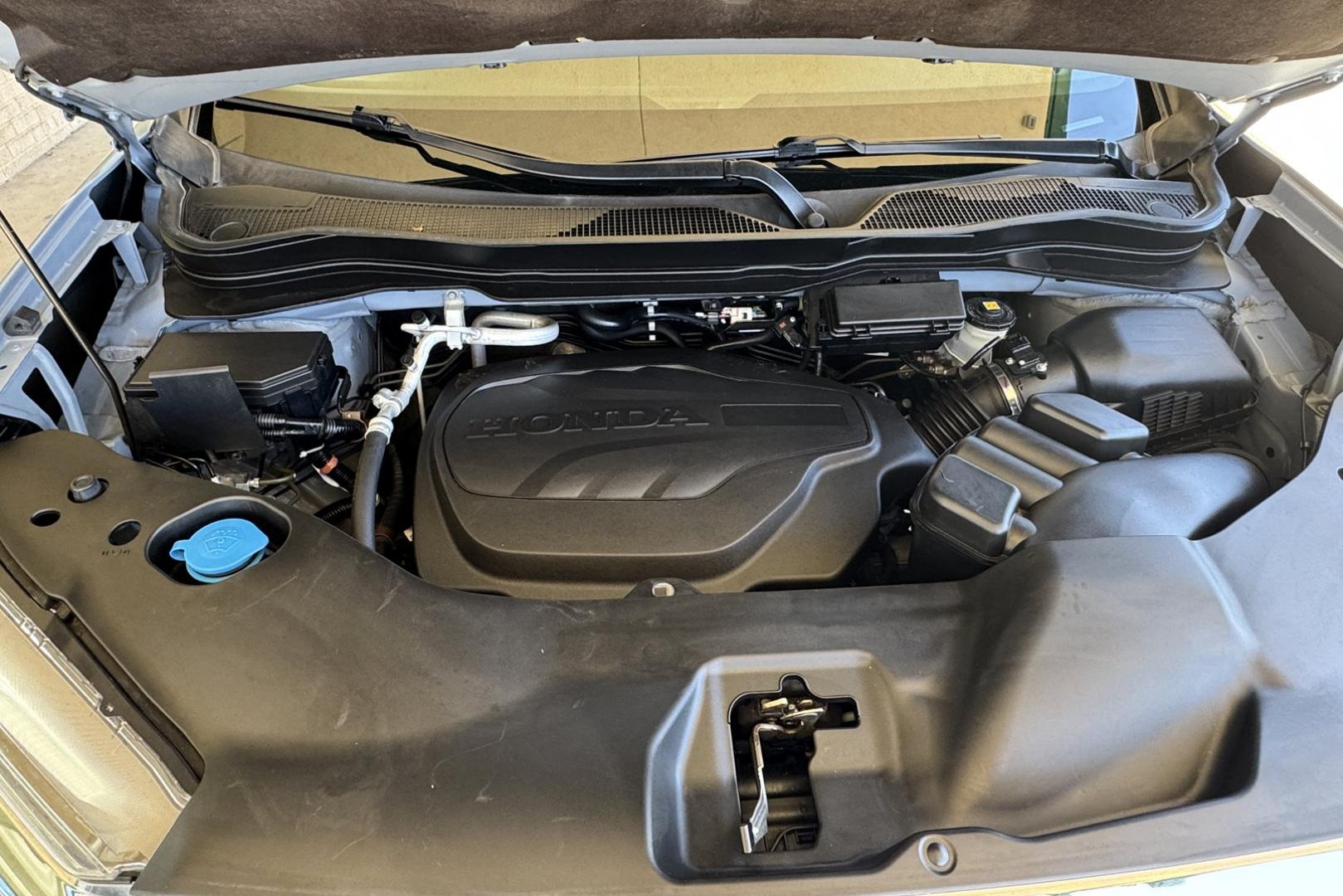 2023 Sonic Gray /Black Honda Passport EX-L HPD (5FNYF8H57PB) with an V6 3.5 Liter engine, Automatic 9 Speed transmission, located at 2304 W. Main St., Boise, ID, 83702, (208) 342-7777, 43.622105, -116.218658 - Honda Performance Development Package! Low Mileage And Clean! - Photo#21