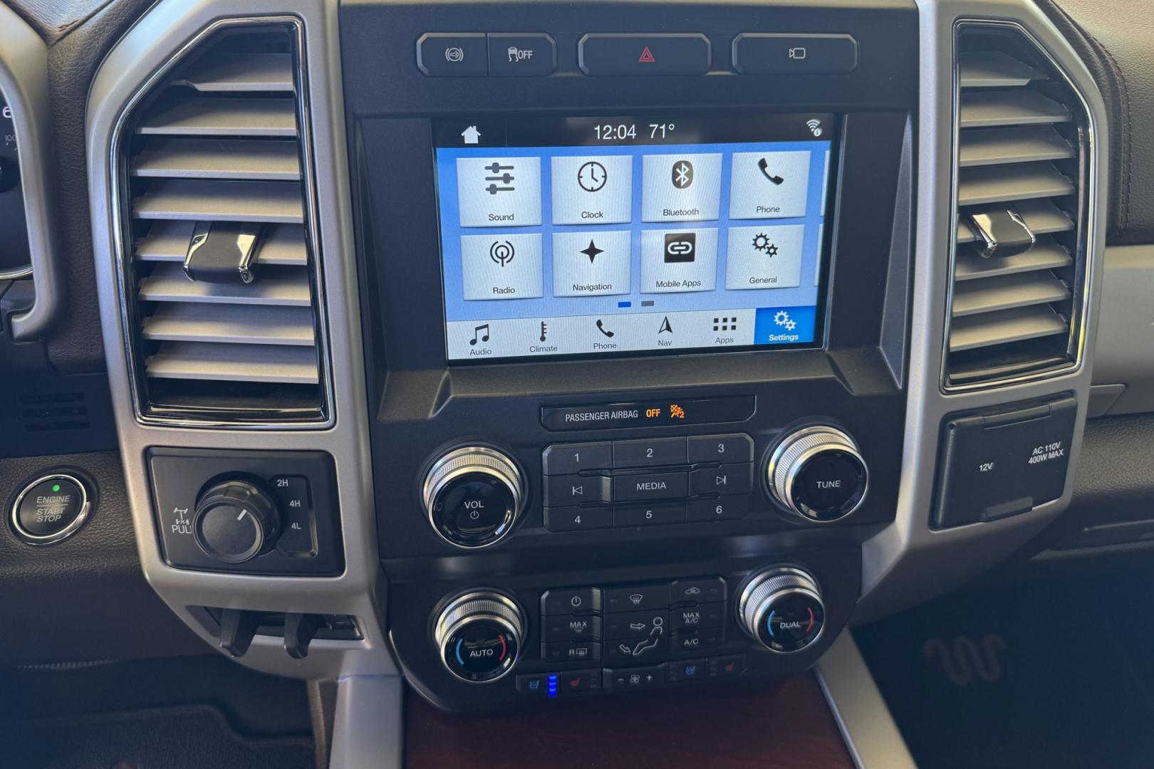2019 White Platinum /Brownstone Ford F-350 King Ranch (1FT8W3BTXKE) with an V8 6.7 Liter Turbo Diesel engine, Automatic 6 Speed transmission, located at 2304 W. Main St., Boise, ID, 83702, (208) 342-7777, 43.622105, -116.218658 - Only 18k Miles! Optioned With The Best Of Everything! - Photo#9