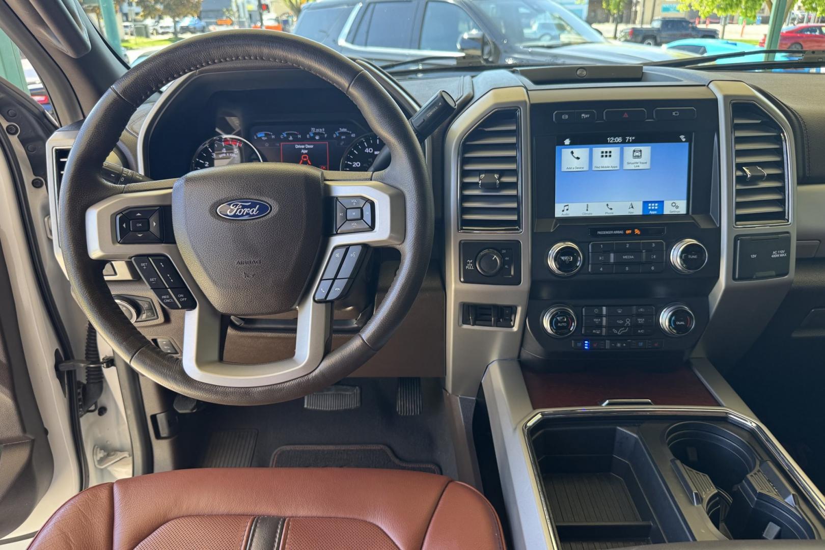 2019 White Platinum /Brownstone Ford F-350 King Ranch (1FT8W3BTXKE) with an V8 6.7 Liter Turbo Diesel engine, Automatic 6 Speed transmission, located at 2304 W. Main St., Boise, ID, 83702, (208) 342-7777, 43.622105, -116.218658 - Only 18k Miles! Optioned With The Best Of Everything! - Photo#20