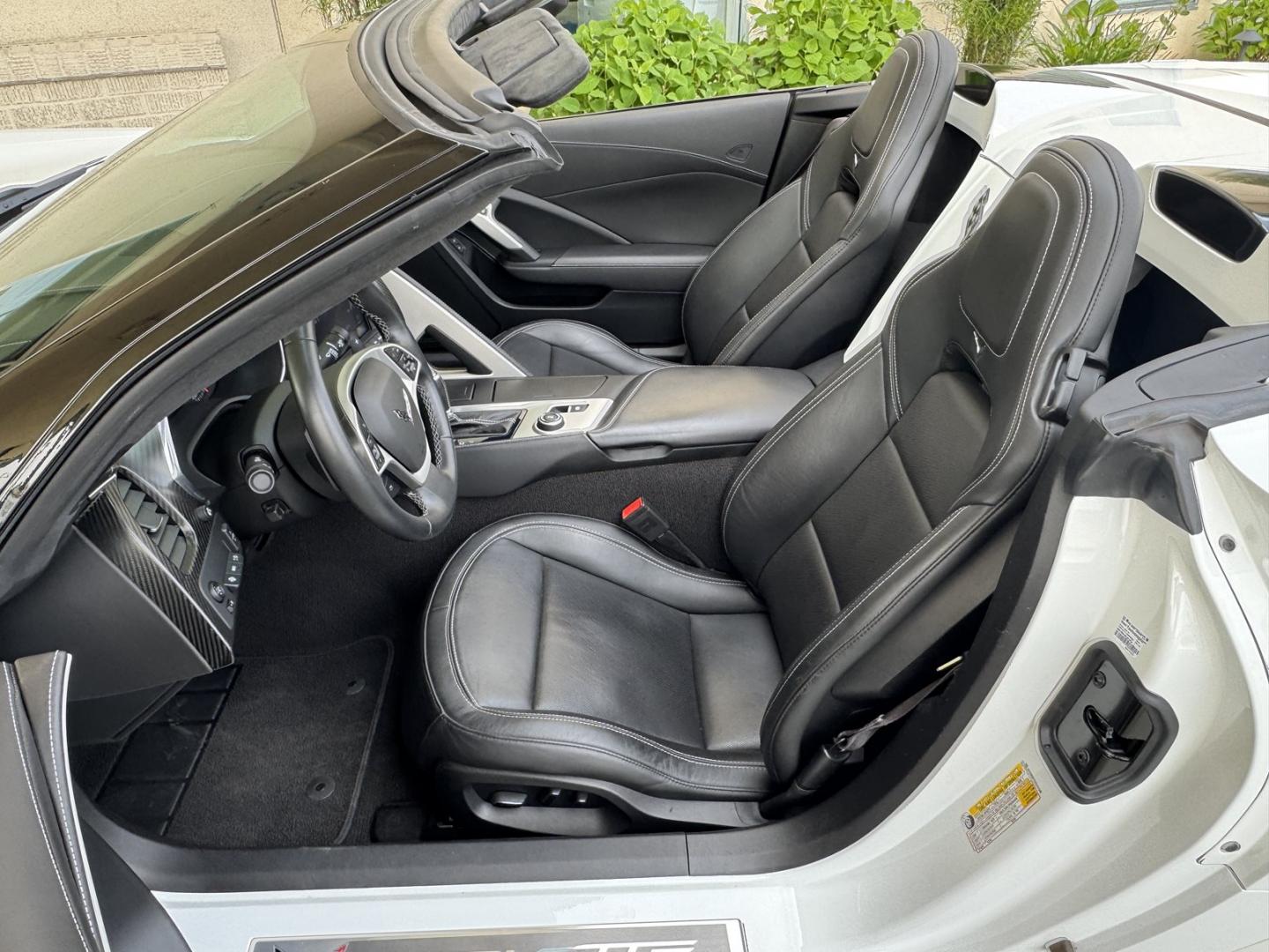 2015 Arctic White /Black Chevrolet Corvette Stingray 3LT Z51 (1G1YM3D71F5) with an V8 6.2 Liter engine, Automatic 8 Speed transmission, located at 2304 W. Main St., Boise, ID, 83702, (208) 342-7777, 43.622105, -116.218658 - Low Mileage! Amazing Condition! Must See! Must Drive! - Photo#16
