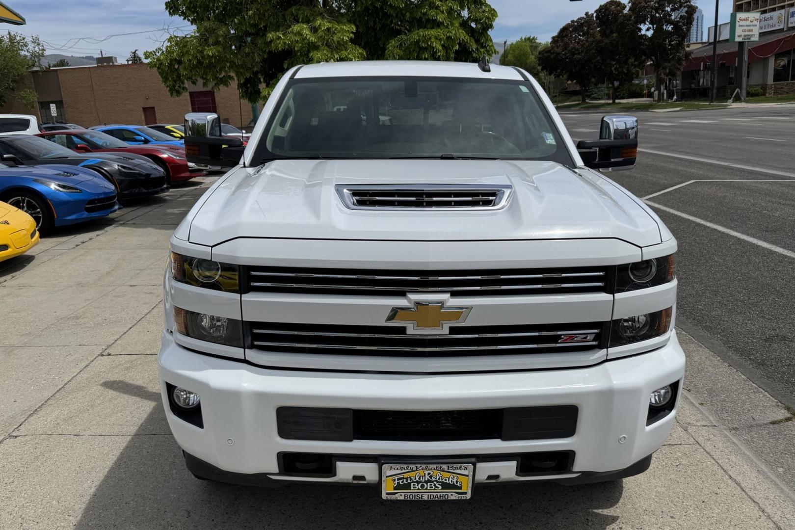 2018 Summit White /Tan Chevrolet Silverado 3500HD LTZ Z71 (1GC4K0CY2JF) with an V8 6.6 Liter Turbo Diesel engine, Allison Automatic 6 Speed transmission, located at 2304 W. Main St., Boise, ID, 83702, (208) 342-7777, 43.622105, -116.218658 - Clean Low Mileage Diesel!- Photo#3
