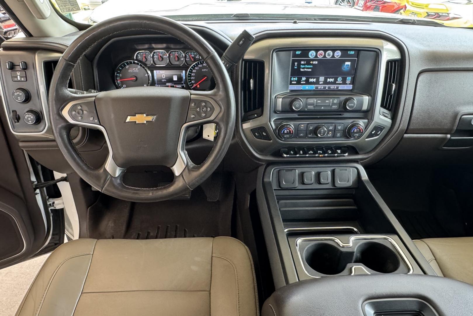 2018 Summit White /Tan Chevrolet Silverado 3500HD LTZ Z71 (1GC4K0CY2JF) with an V8 6.6 Liter Turbo Diesel engine, Allison Automatic 6 Speed transmission, located at 2304 W. Main St., Boise, ID, 83702, (208) 342-7777, 43.622105, -116.218658 - Clean Low Mileage Diesel!- Photo#17