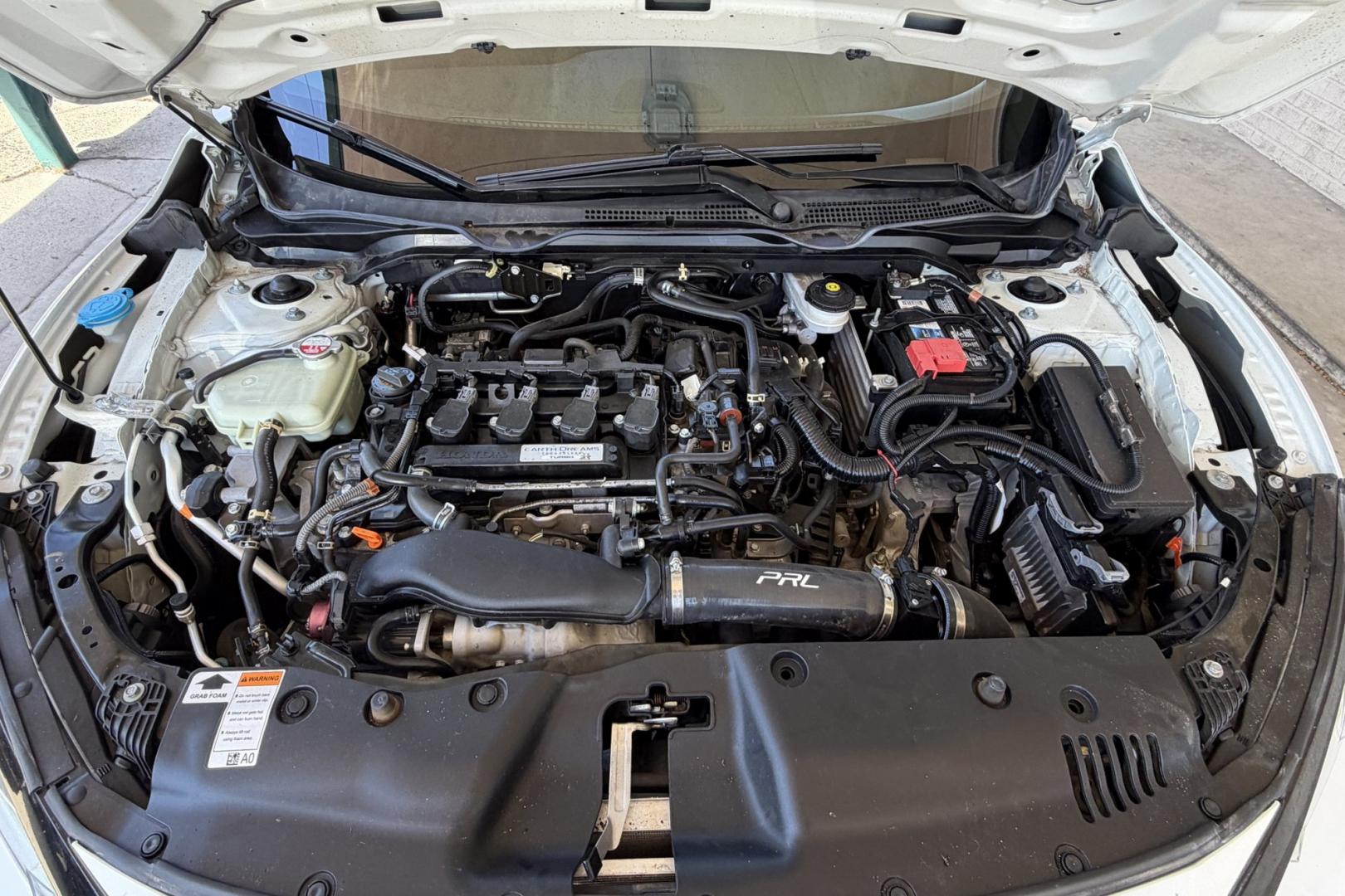 2018 White /Black Honda Civic Si (2HGFC3A57JH) with an 4 Cyl 1.5 Liter Turbo engine, 6 Speed Manual transmission, located at 2304 W. Main St., Boise, ID, 83702, (208) 342-7777, 43.622105, -116.218658 - Nicely Optioned! 6 Speed Manual Civic Si!- Photo#11