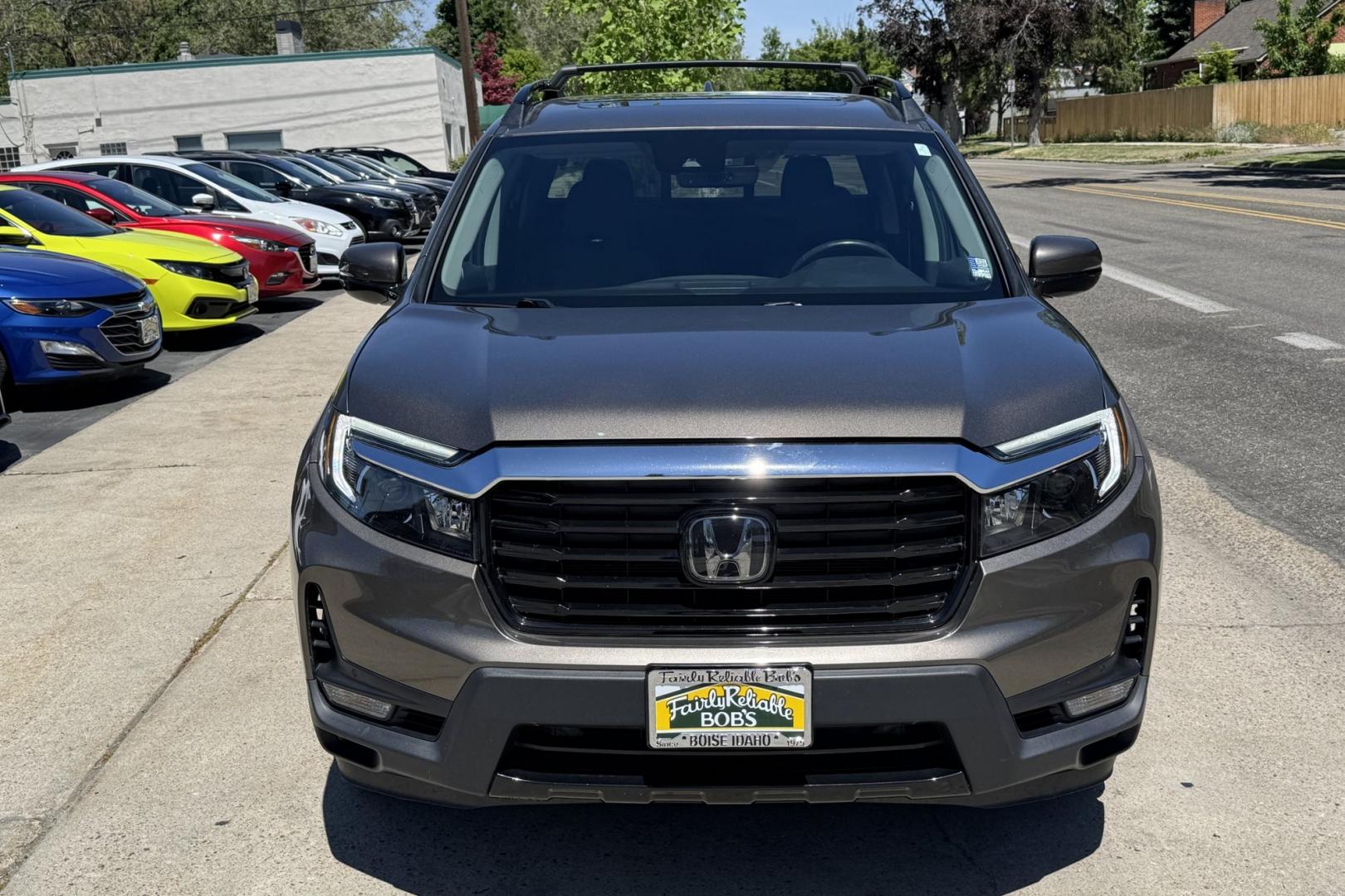 2022 Pacific Pewter Metallic /Black Honda Ridgeline RTL-E (5FPYK3F79NB) with an V6 3.5 Liter engine, Automatic 9 Speed transmission, located at 2304 W. Main St., Boise, ID, 83702, (208) 342-7777, 43.622105, -116.218658 - New Tires! Great Truck! - Photo#3