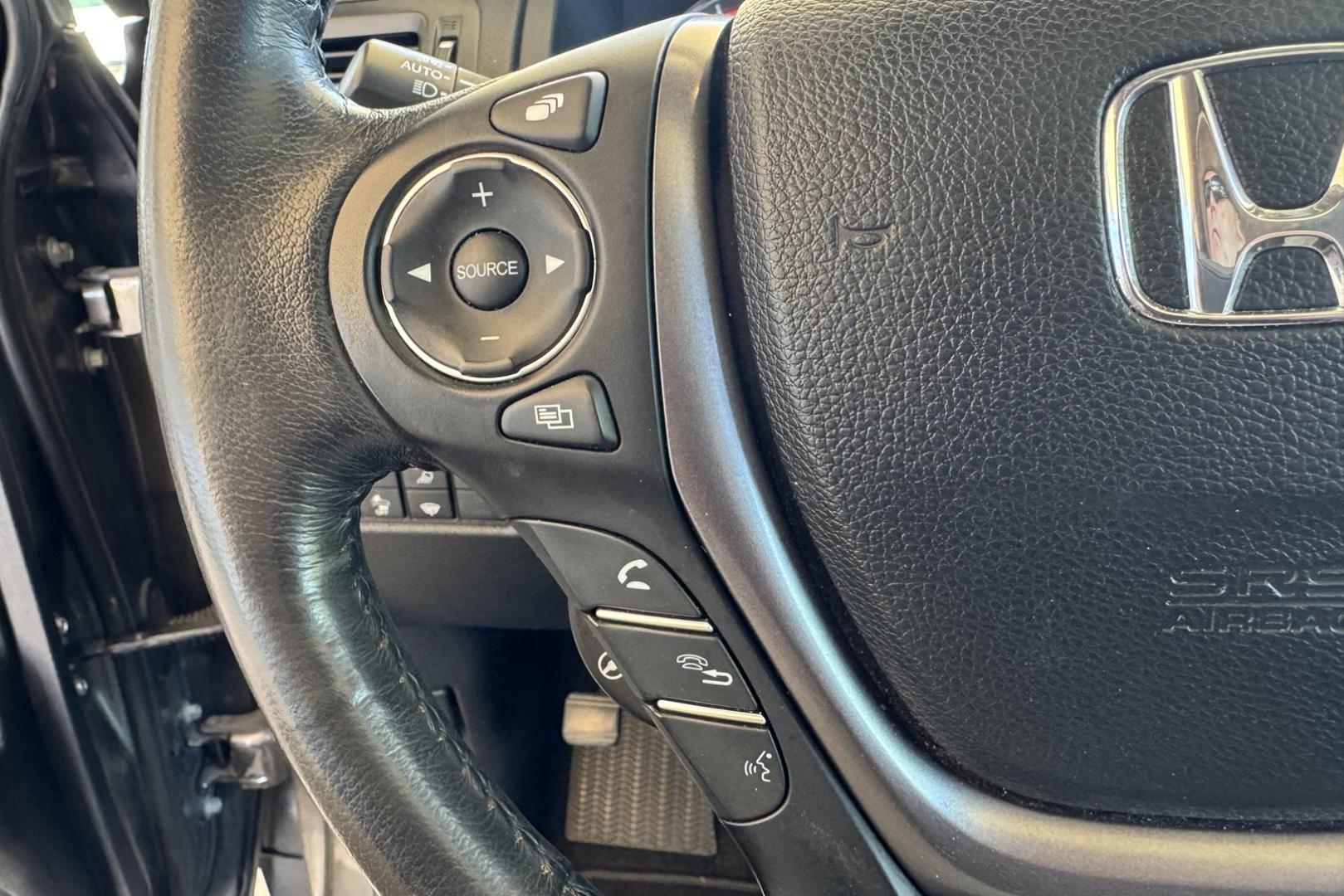 2022 Pacific Pewter Metallic /Black Honda Ridgeline RTL-E (5FPYK3F79NB) with an V6 3.5 Liter engine, Automatic 9 Speed transmission, located at 2304 W. Main St., Boise, ID, 83702, (208) 342-7777, 43.622105, -116.218658 - New Tires! Great Truck! - Photo#7
