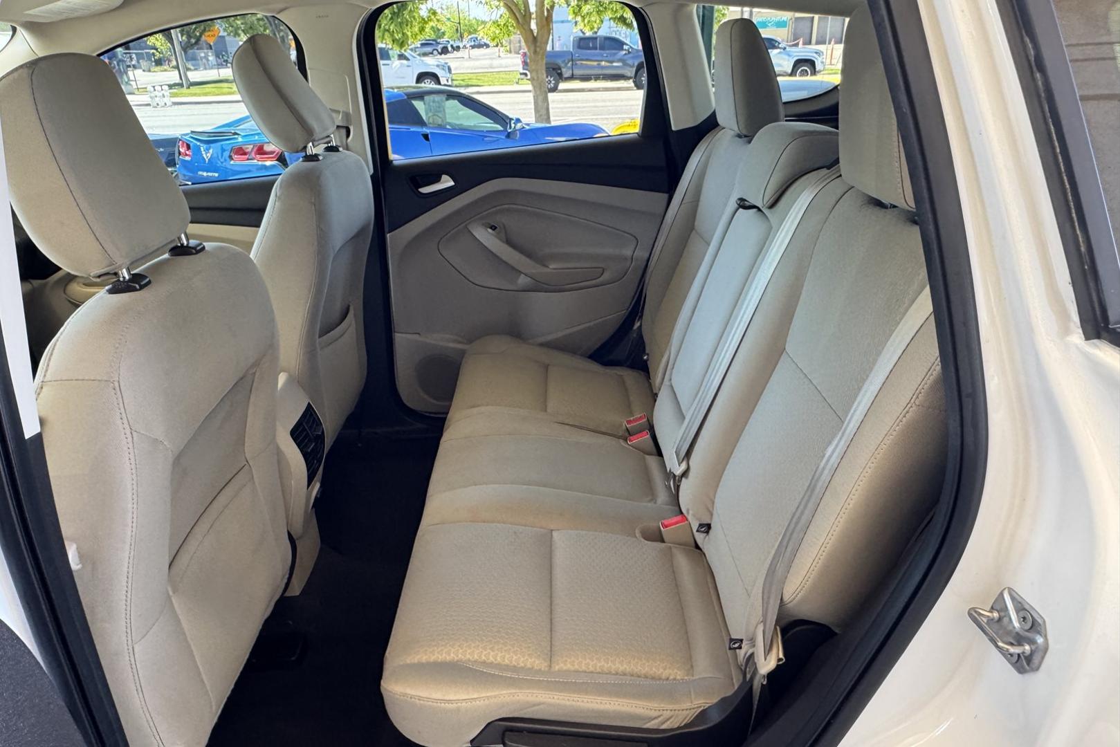 2018 Oxford White /Gray Ford Escape SE (1FMCU9GD1JU) with an 4 Cyl 1.5 Liter Turbo engine, Automatic 6 Speed transmission, located at 2304 W. Main St., Boise, ID, 83702, (208) 342-7777, 43.622105, -116.218658 - New Tires! Low Mileage! Heated Seats! Ready To Go! - Photo#7