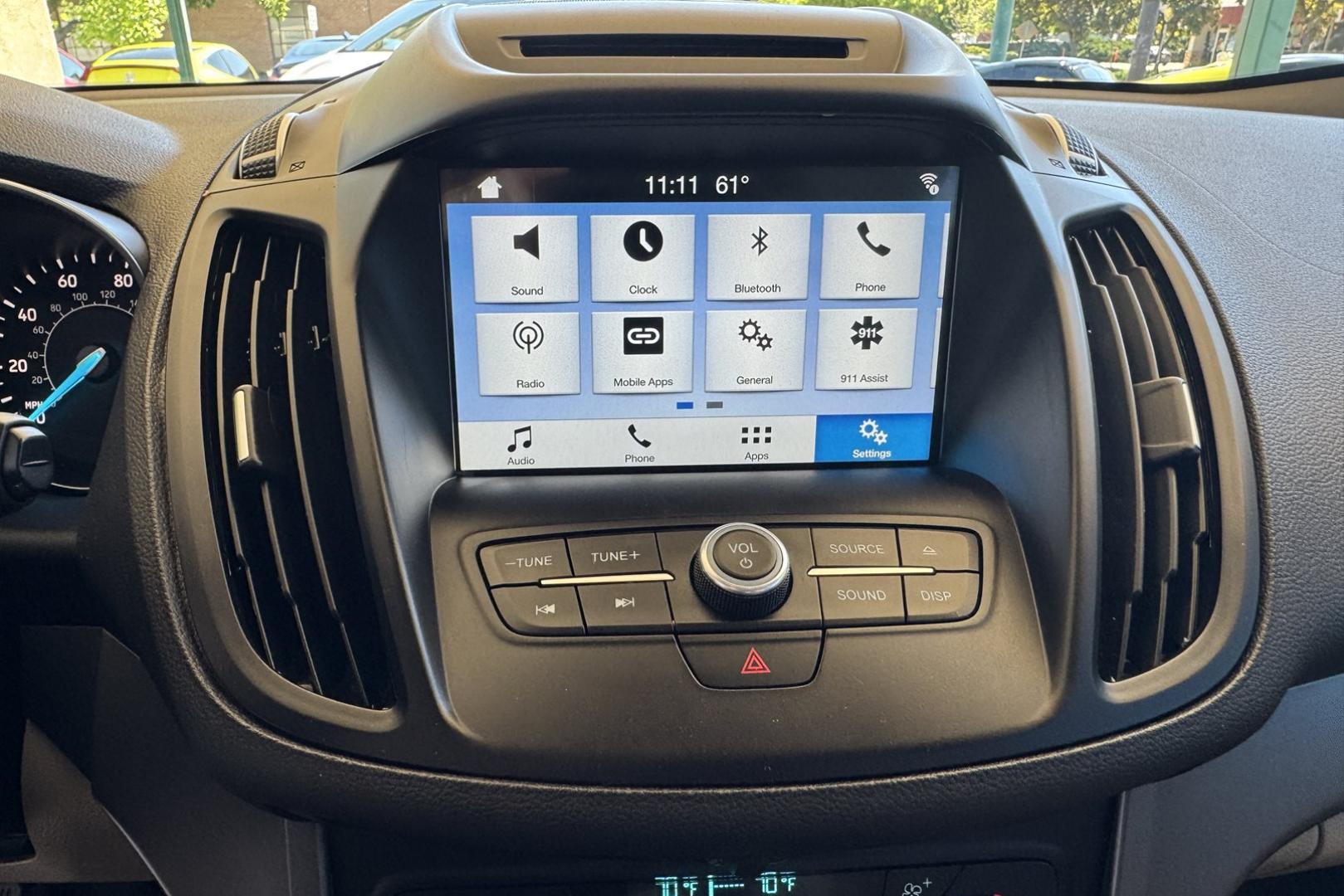 2018 Oxford White /Gray Ford Escape SE (1FMCU9GD1JU) with an 4 Cyl 1.5 Liter Turbo engine, Automatic 6 Speed transmission, located at 2304 W. Main St., Boise, ID, 83702, (208) 342-7777, 43.622105, -116.218658 - New Tires! Low Mileage! Heated Seats! Ready To Go! - Photo#10
