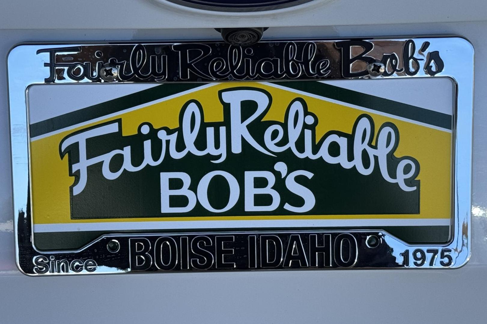 2018 Oxford White /Gray Ford Escape SE (1FMCU9GD1JU) with an 4 Cyl 1.5 Liter Turbo engine, Automatic 6 Speed transmission, located at 2304 W. Main St., Boise, ID, 83702, (208) 342-7777, 43.622105, -116.218658 - New Tires! Low Mileage! Heated Seats! Ready To Go! - Photo#21
