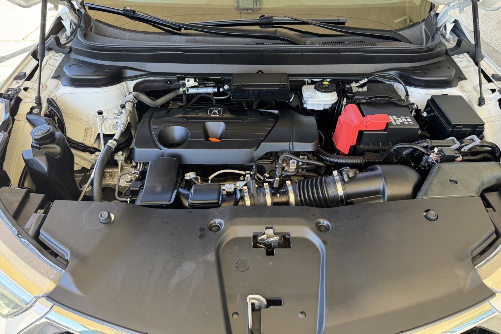 2019 White Diamond Pearl /Espresso Acura RDX Technology (5J8TC2H56KL) with an 4 Cyl 2.0 Liter Turbo engine, Automatic 10 Speed transmission, located at 2304 W. Main St., Boise, ID, 83702, (208) 342-7777, 43.622105, -116.218658 - Beautiful Color Combination! Low Mileage RDX! - Photo#18