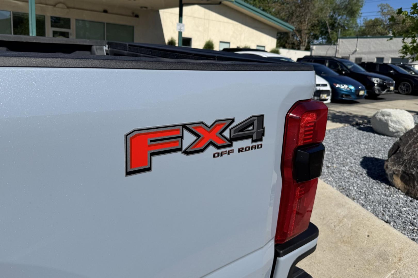 2024 Glacier Gray Metallic /Black Ford F-350 Lariat (1FT8W3BM2RE) with an V8 6.7 Liter HO Powerstroke Turbo Diesel engine, Automatic 10 Speed transmission, located at 2304 W. Main St., Boise, ID, 83702, (208) 342-7777, 43.622105, -116.218658- Photo#2