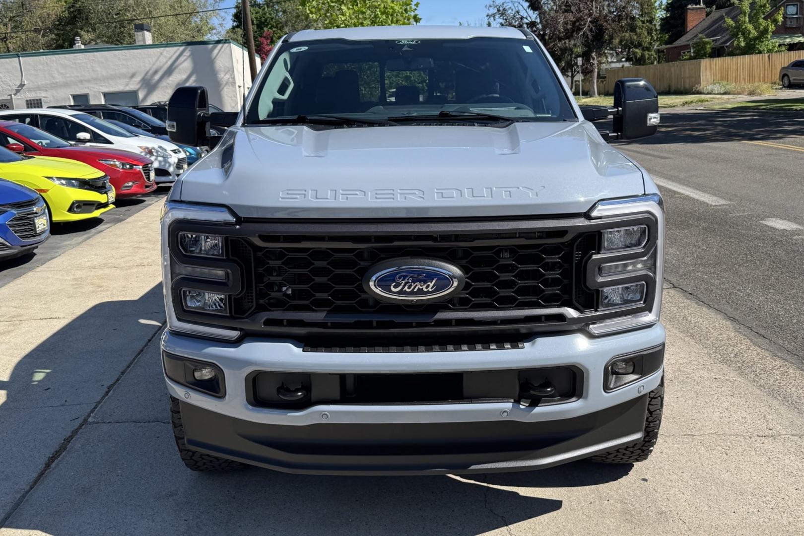 2024 Glacier Gray Metallic /Black Ford F-350 Lariat (1FT8W3BM2RE) with an V8 6.7 Liter HO Powerstroke Turbo Diesel engine, Automatic 10 Speed transmission, located at 2304 W. Main St., Boise, ID, 83702, (208) 342-7777, 43.622105, -116.218658- Photo#5
