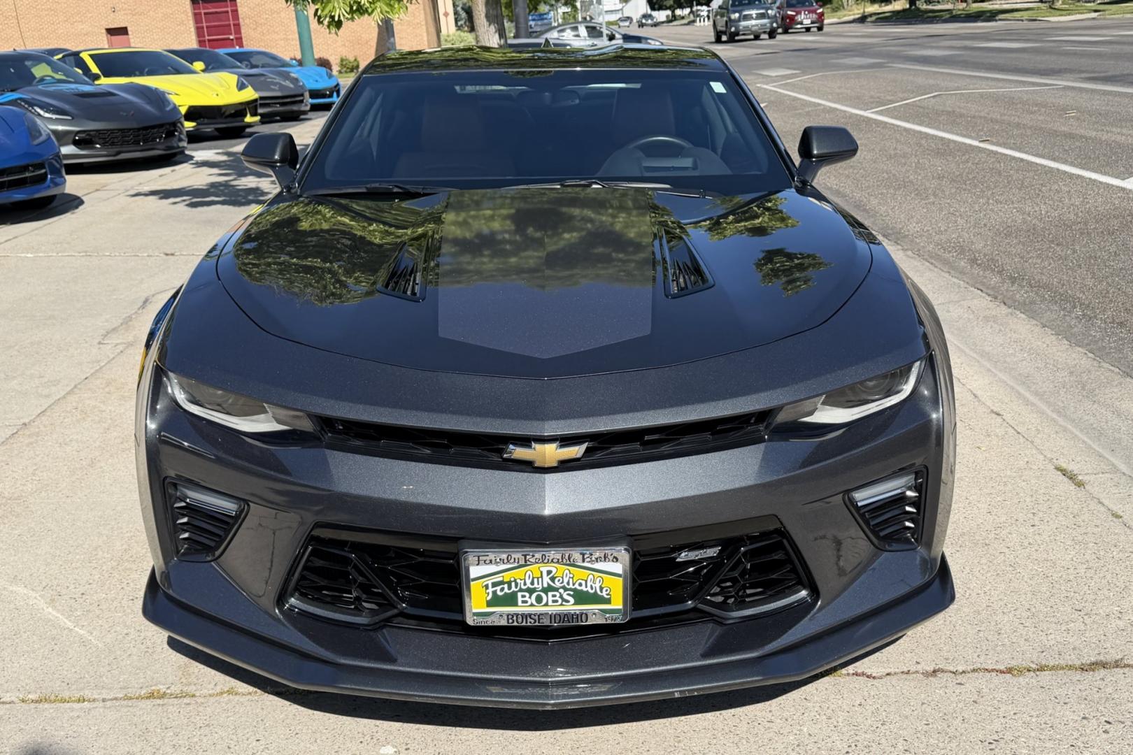2017 Nightfall Gray Metallic /Kalahari Chevrolet Camaro 2SS (1G1FG1R78H0) with an V8 6.2 Liter engine, 6 Speed transmission, located at 2304 W. Main St., Boise, ID, 83702, (208) 342-7777, 43.622105, -116.218658 - Stunning 6 Speed Manual 2SS Camaro! - Photo#3