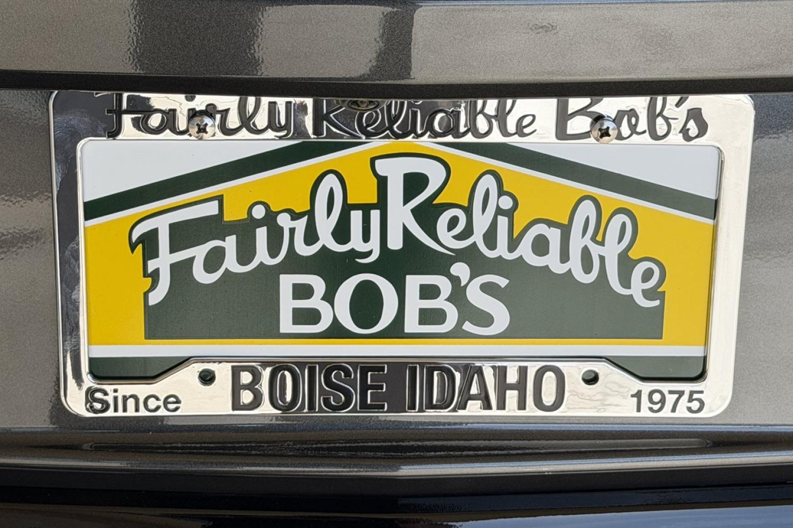 2017 Nightfall Gray Metallic /Kalahari Chevrolet Camaro 2SS (1G1FG1R78H0) with an V8 6.2 Liter engine, 6 Speed transmission, located at 2304 W. Main St., Boise, ID, 83702, (208) 342-7777, 43.622105, -116.218658 - Stunning 6 Speed Manual 2SS Camaro! - Photo#19