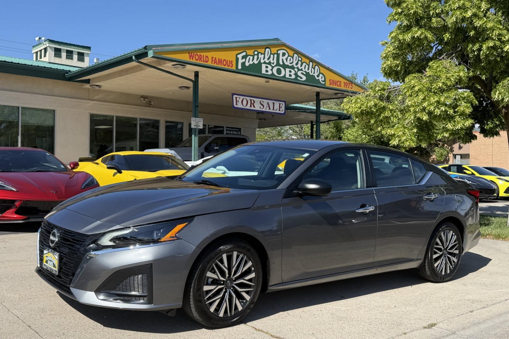 2025 Gray /Black Nissan Altima SV (1N4BL4DV0SN) with an 4 Cyl 2.5 Liter engine, Automatic transmission, located at 2304 W. Main St., Boise, ID, 83702, (208) 342-7777, 43.622105, -116.218658 - Remaining Factory Warranty! Loaded With Safety Features! - Photo#0