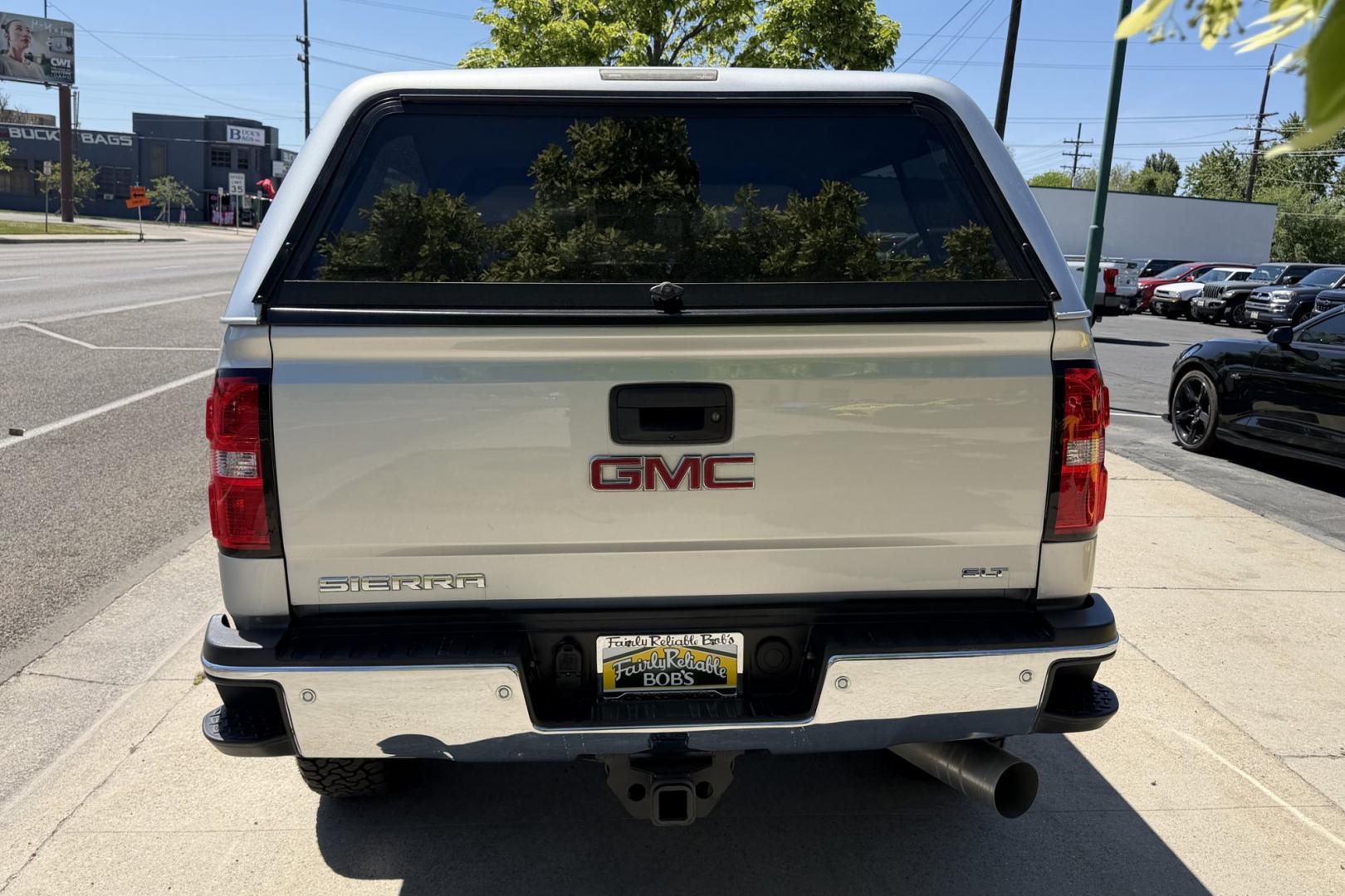 2018 Silver /Black GMC Sierra SLT Z71 (1GT12TEY5JF) with an V8 6.6 Liter Duramax Turbo Diesel engine, Allison Automatic 6 Speed transmission, located at 2304 W. Main St., Boise, ID, 83702, (208) 342-7777, 43.622105, -116.218658 - Photo#2