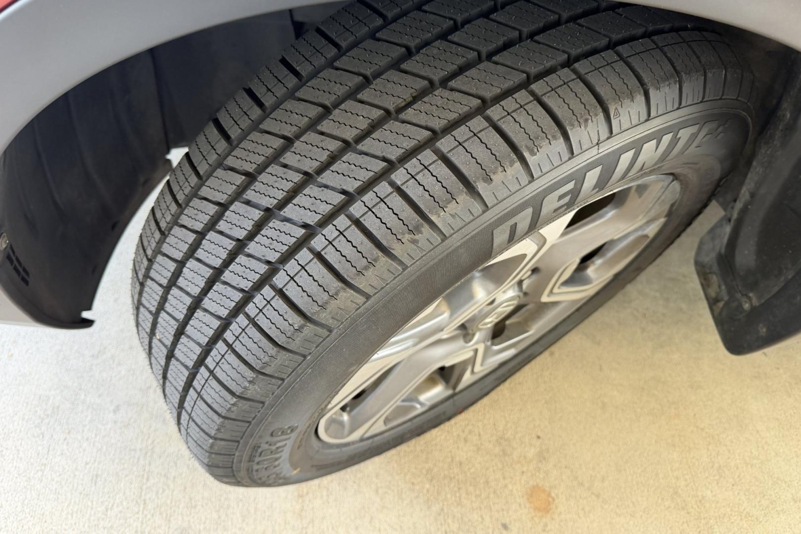 2019 Molten Lava Pearl /Tan Honda CR-V EX (5J6RW2H53KL) with an 4 Cyl 1.5 Liter Turbo engine, Automatic transmission, located at 2304 W. Main St., Boise, ID, 83702, (208) 342-7777, 43.622105, -116.218658 - Rare Color With New Tires, Low Mileage And All Wheel Drive!- Photo#15