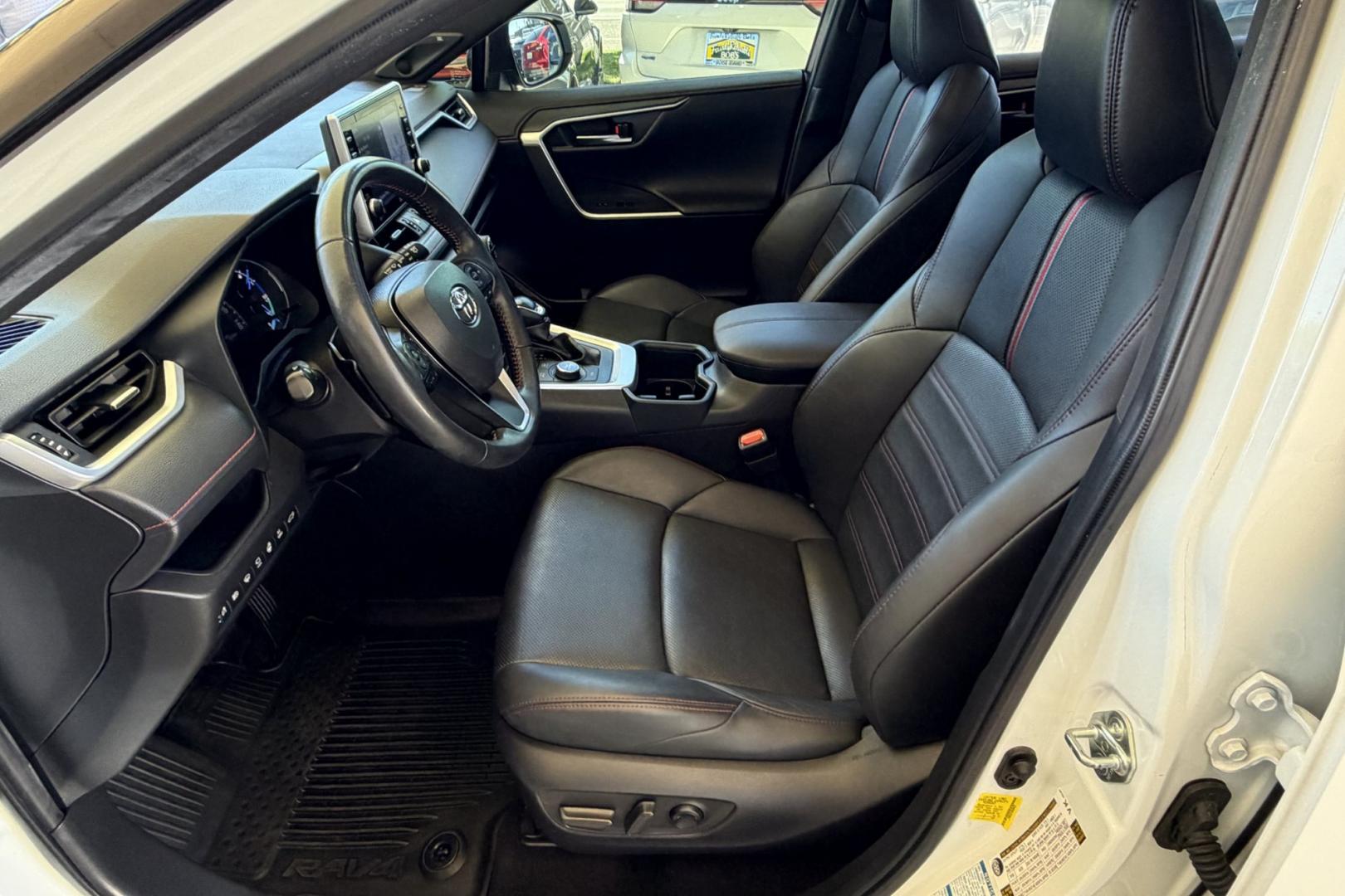 2022 Blizzard Pearl /Black Toyota RAV4 Prime XSE (JTMFB3FV8ND) with an 4 Cyl 2.5 Liter Plug In Hybrid engine, Automatic transmission, located at 2304 W. Main St., Boise, ID, 83702, (208) 342-7777, 43.622105, -116.218658 - Loaded With Safety And Comfort! Hard To Find! Great To Own!- Photo#15