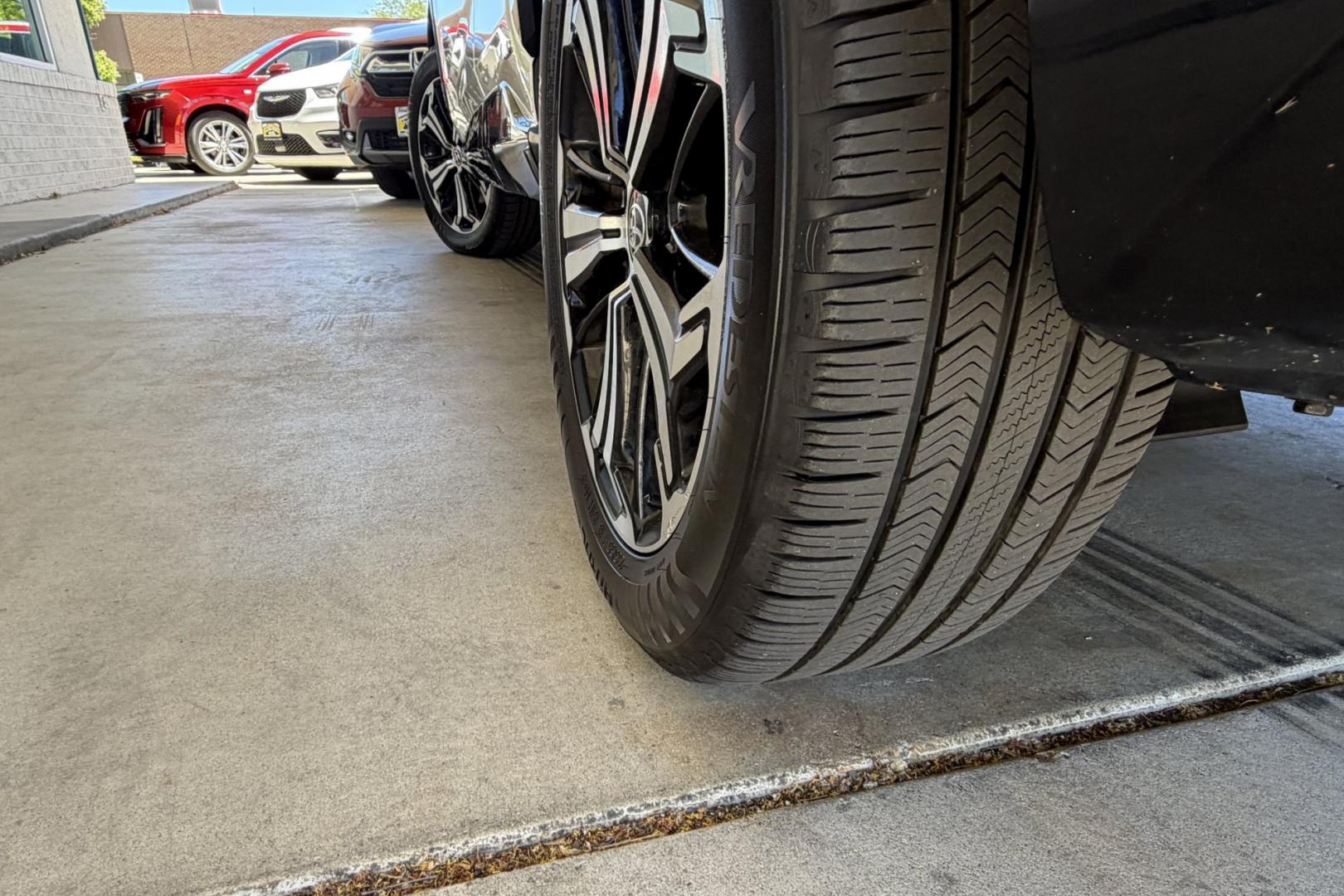 2022 Blizzard Pearl /Black Toyota RAV4 Prime XSE (JTMFB3FV8ND) with an 4 Cyl 2.5 Liter Plug In Hybrid engine, Automatic transmission, located at 2304 W. Main St., Boise, ID, 83702, (208) 342-7777, 43.622105, -116.218658 - Loaded With Safety And Comfort! Hard To Find! Great To Own!- Photo#25