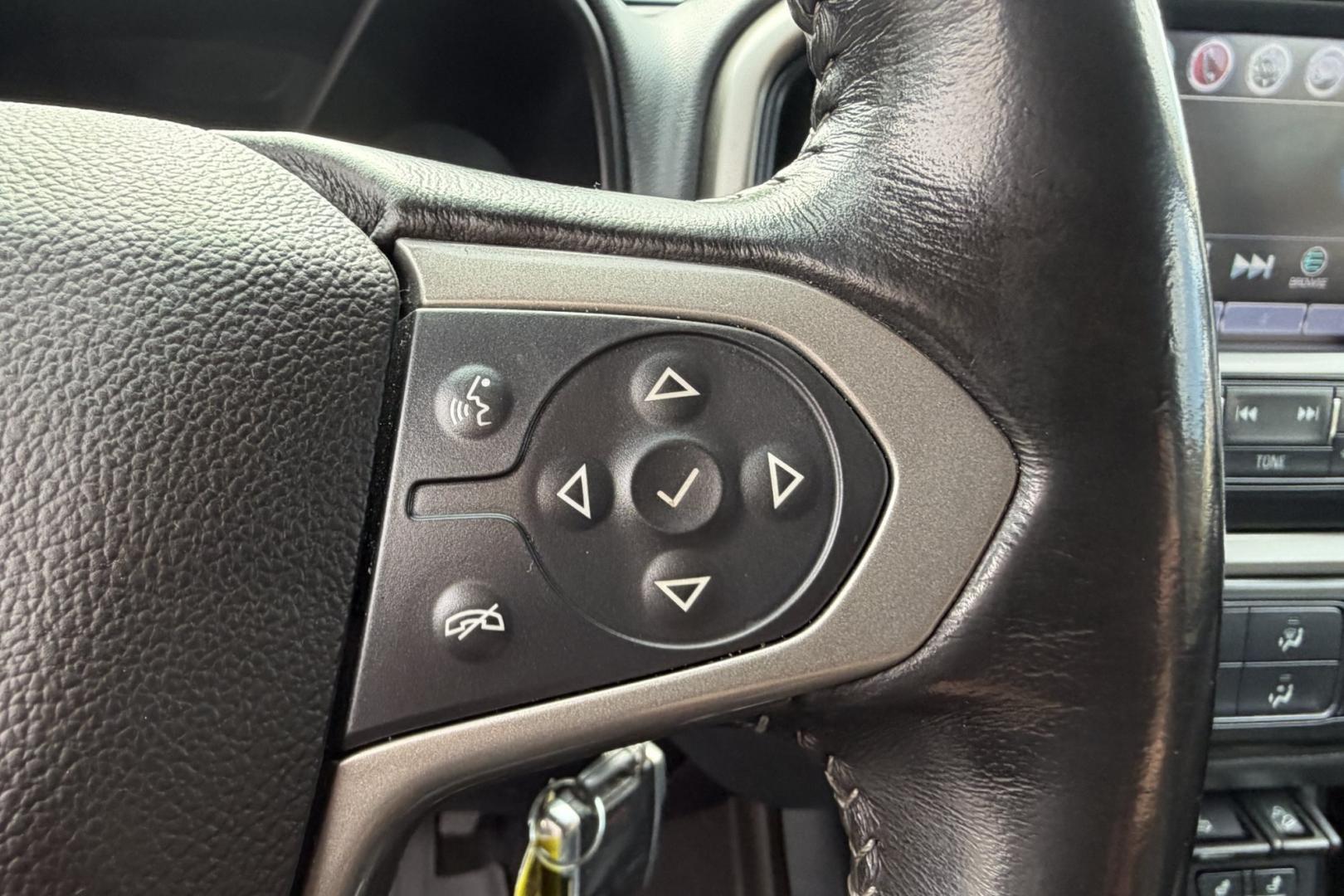 2017 Burning Hot Metallic /Black Chevrolet Colorado Z71 (1GCPTDE14H1) with an 4 Cyl 2.8 Liter Duramax Turbo Diesel engine, Automatic 6 Speed transmission, located at 2304 W. Main St., Boise, ID, 83702, (208) 342-7777, 43.622105, -116.218658 - Matching Leer Shell! Very Clean Colorado Diesel!- Photo#14