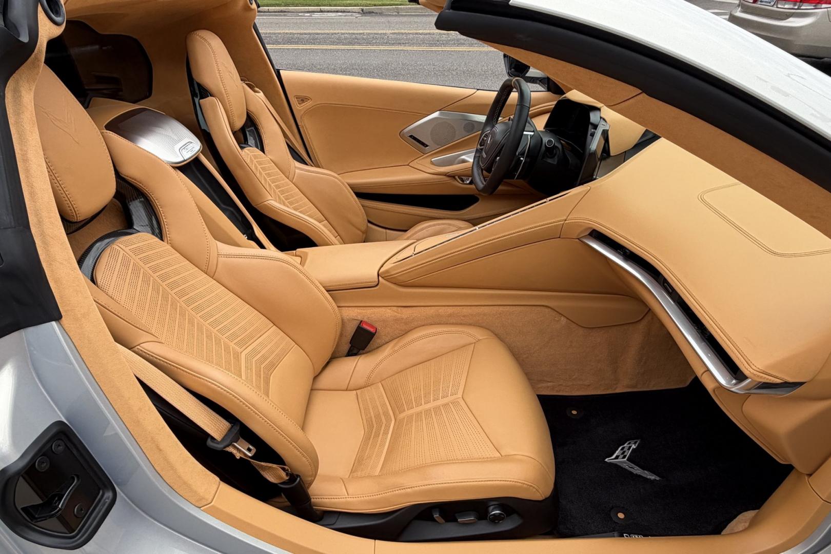 2023 Silver Flare Metallic /Natural Dipped Chevrolet Corvette Stingray 3LT Z51 (1G1YC2D48P5) with an V8 6.2 Liter engine, Automatic 8 Speed transmission, located at 2304 W. Main St., Boise, ID, 83702, (208) 342-7777, 43.622105, -116.218658 - Rare Silver Flare Metallic! 3LT Z51 w/ Lift!- Photo#20