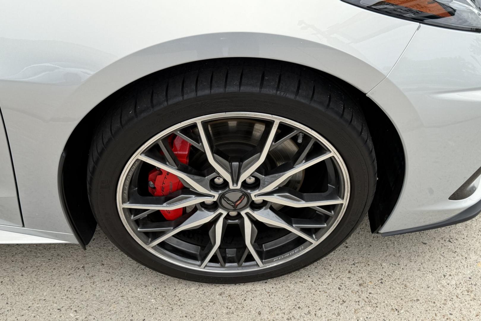2023 Silver Flare Metallic /Natural Dipped Chevrolet Corvette Stingray 3LT Z51 (1G1YC2D48P5) with an V8 6.2 Liter engine, Automatic 8 Speed transmission, located at 2304 W. Main St., Boise, ID, 83702, (208) 342-7777, 43.622105, -116.218658 - Rare Silver Flare Metallic! 3LT Z51 w/ Lift!- Photo#27