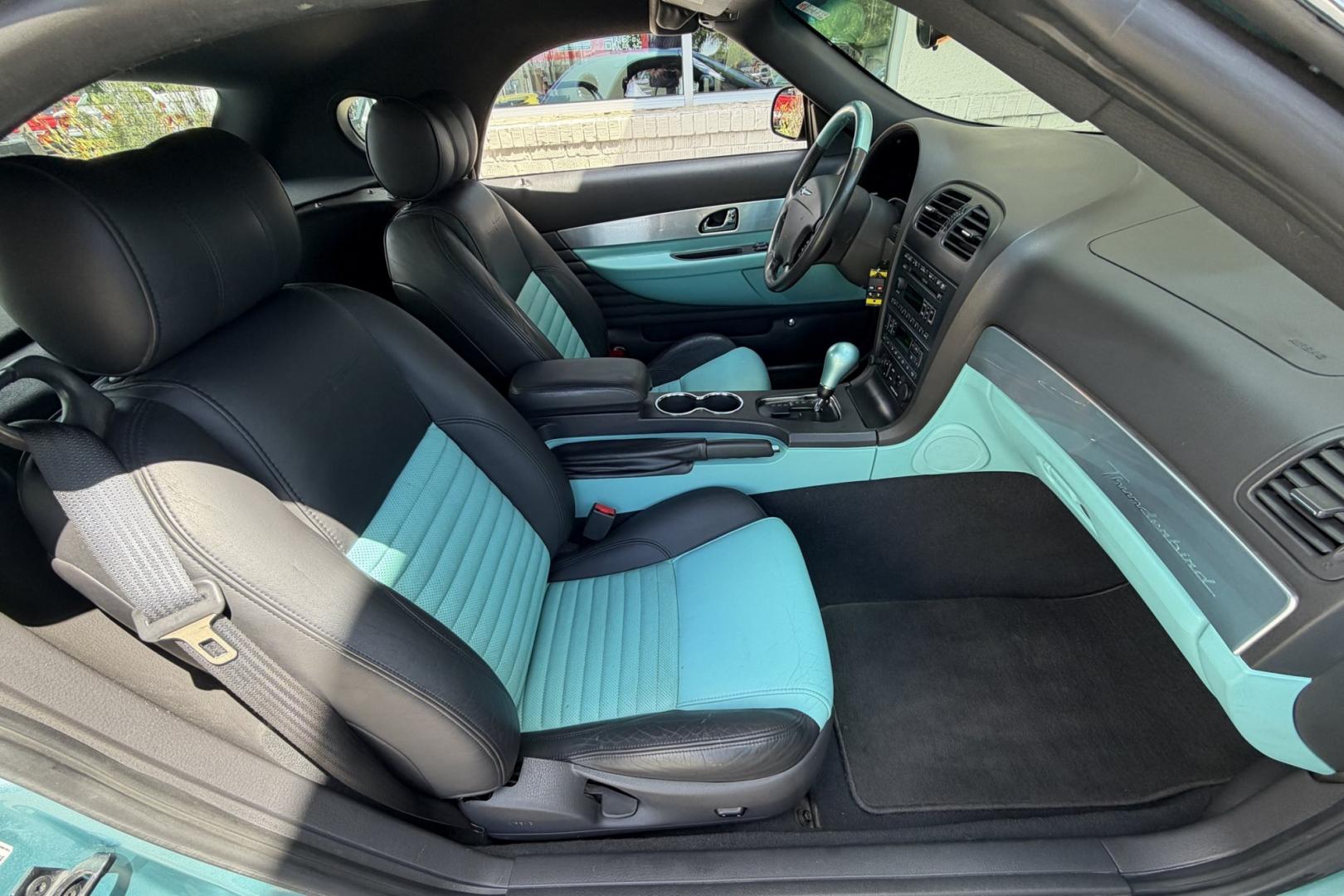 2002 Thunderbird Blue /Thunderbird Blue Ford Thunderbird Deluxe (1FAHP60A22Y) with an V8 3.9 Liter engine, Automatic transmission, located at 2304 W. Main St., Boise, ID, 83702, (208) 342-7777, 43.622105, -116.218658 - Stunning And Rare Color Combination! Hardtop And Power Convertible Soft Top!- Photo#15
