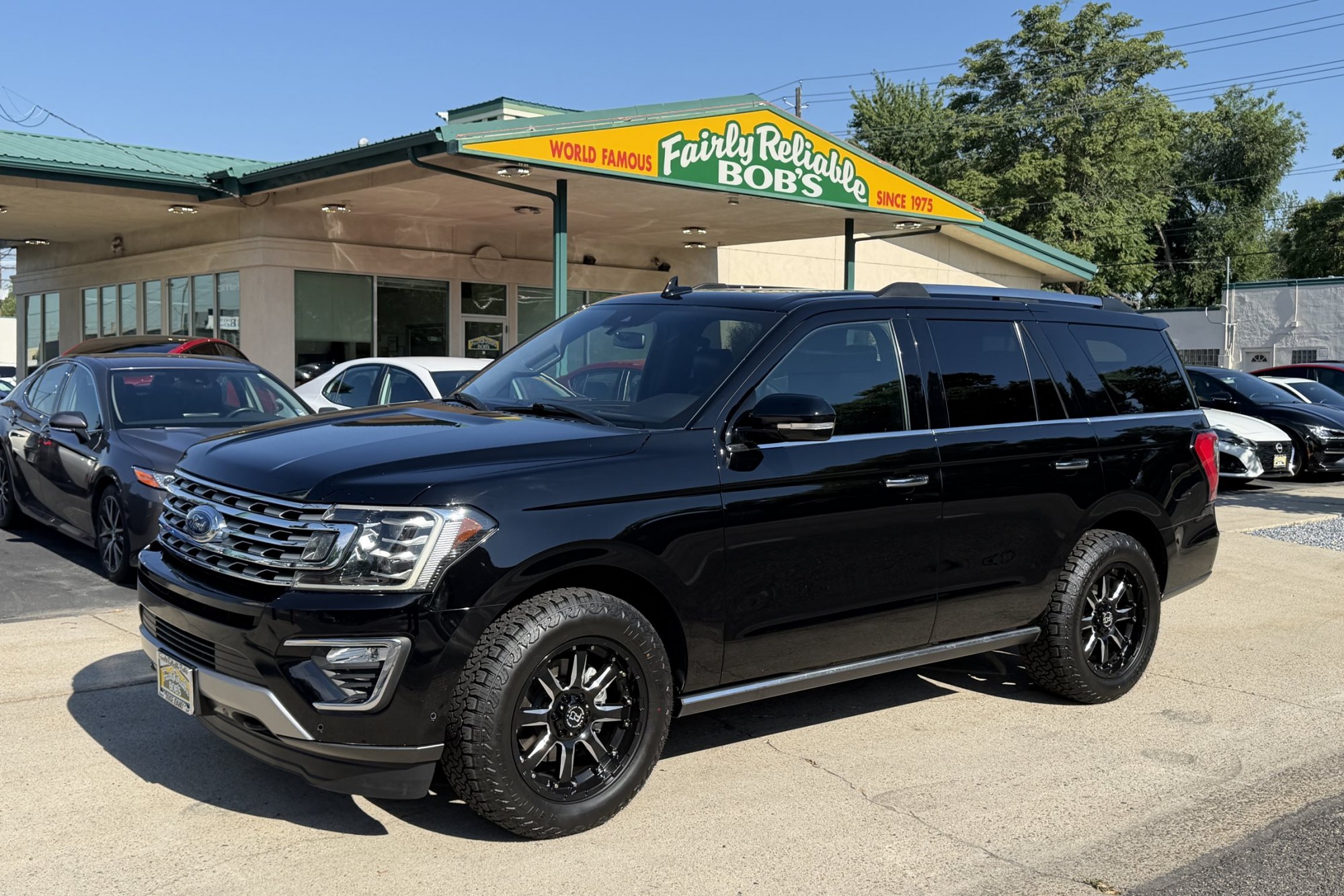photo of 2018 Ford Expedition Limited 4x4