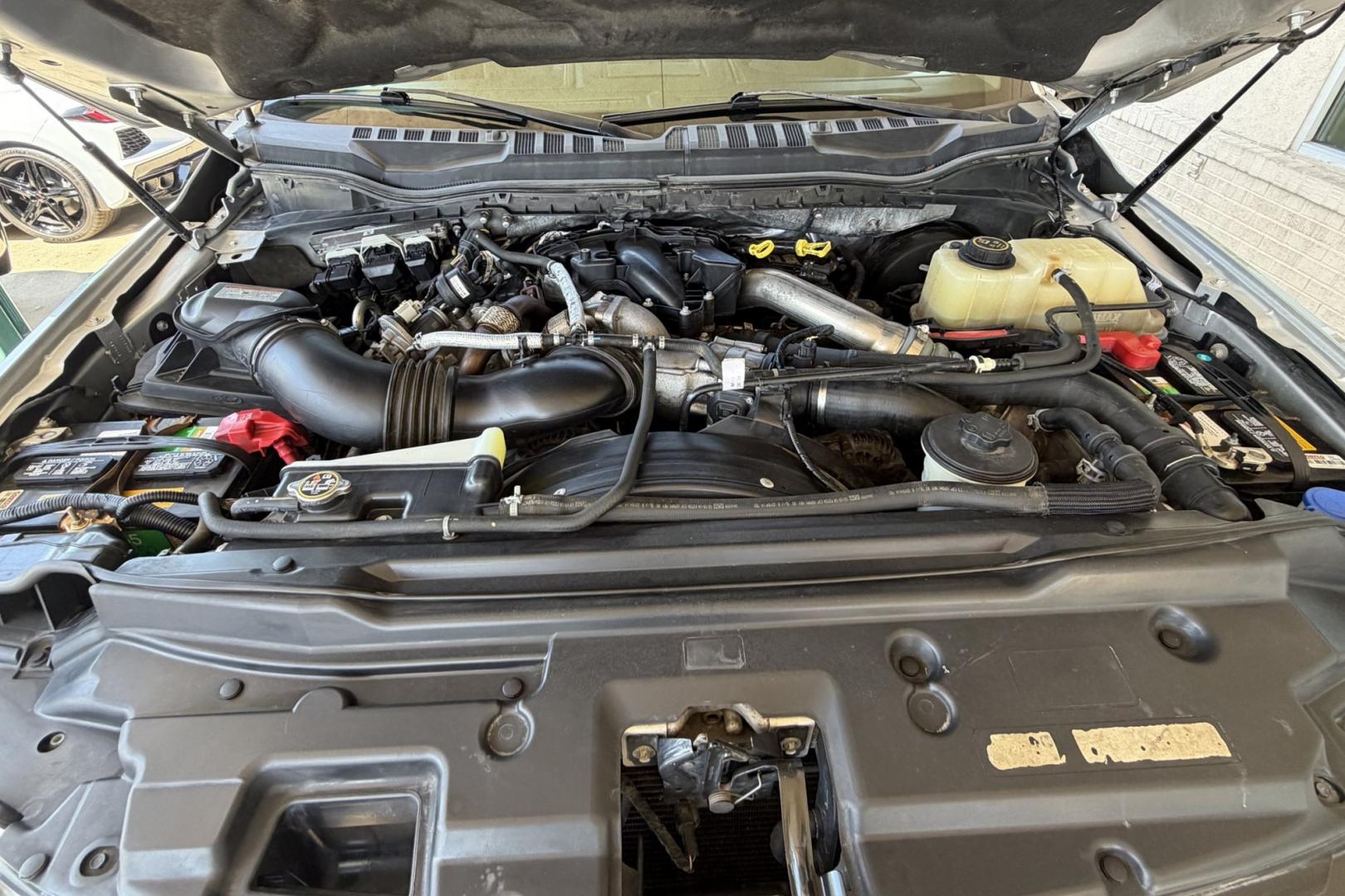 2019 Silver /Black Ford F-350 Lariat (1FT8W3BT7KE) with an V8 6.7 Liter Powerstroke Turbo Diesel engine, Automatic 6 Speed transmission, located at 2304 W. Main St., Boise, ID, 83702, (208) 342-7777, 43.622105, -116.218658 - Front Bench Split Seating For 6! Long Bed! Ready To Haul!- Photo#20