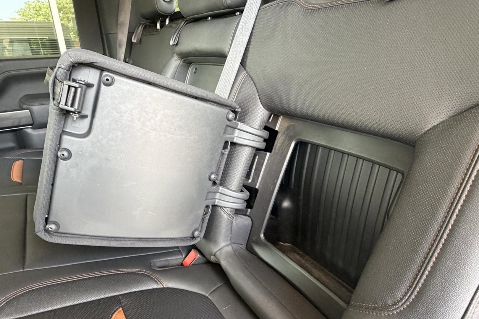2021 White /Black GMC Sierra 3500HD AT4 (1GT49VEYXMF) with an V8 6.6 Liter Duramax Turbo Diesel engine, Automatic Allison 10 Speed transmission, located at 2304 W. Main St., Boise, ID, 83702, (208) 342-7777, 43.622105, -116.218658 - Looking For A Great Truck? This Is It!- Photo#22