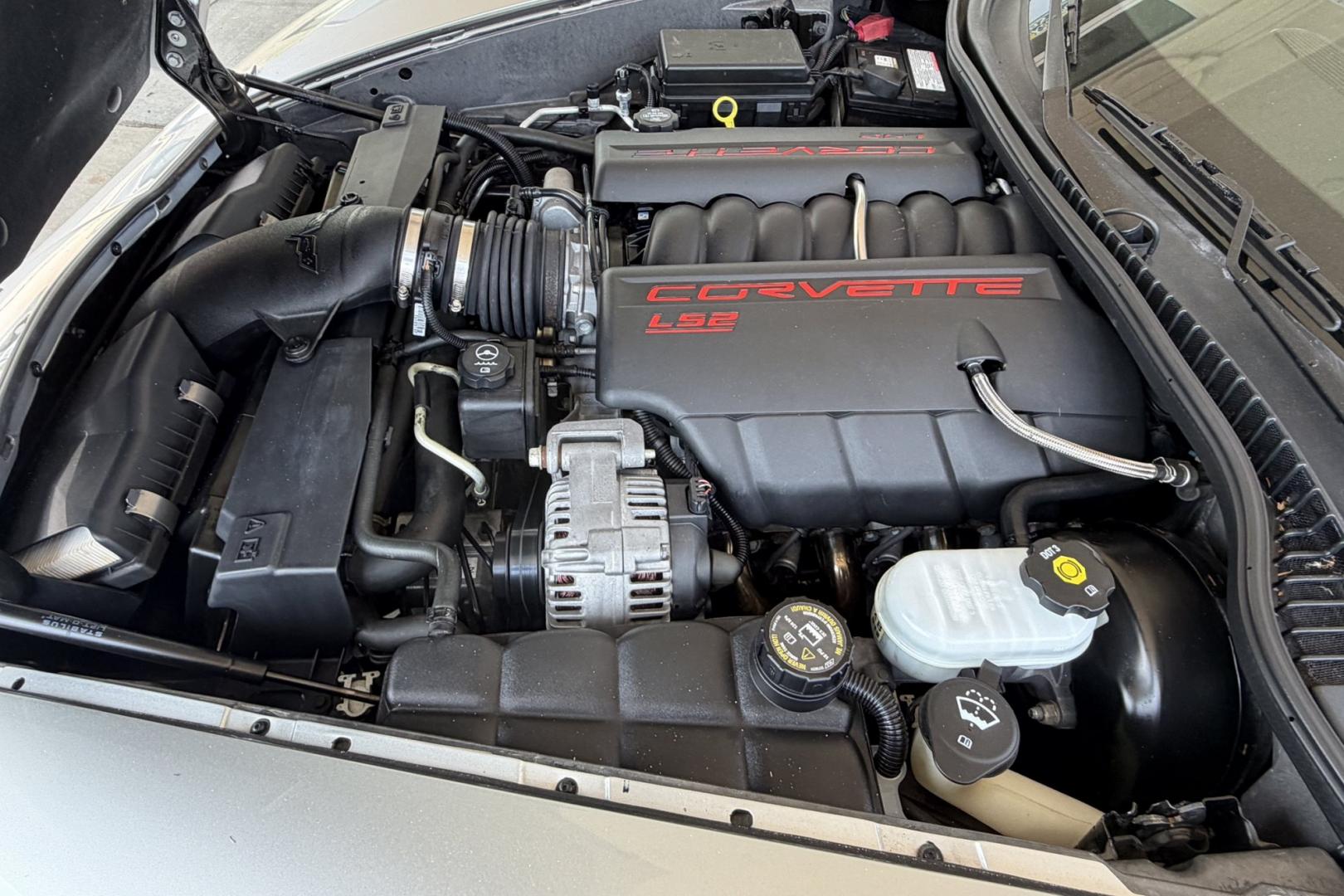 2005 Silver /Black Chevrolet Corvette (1G1YY34U455) with an V8 6.0 Liter engine, Automatic transmission, located at 2304 W. Main St., Boise, ID, 83702, (208) 342-7777, 43.622105, -116.218658 - Ready To Go!- Photo#8