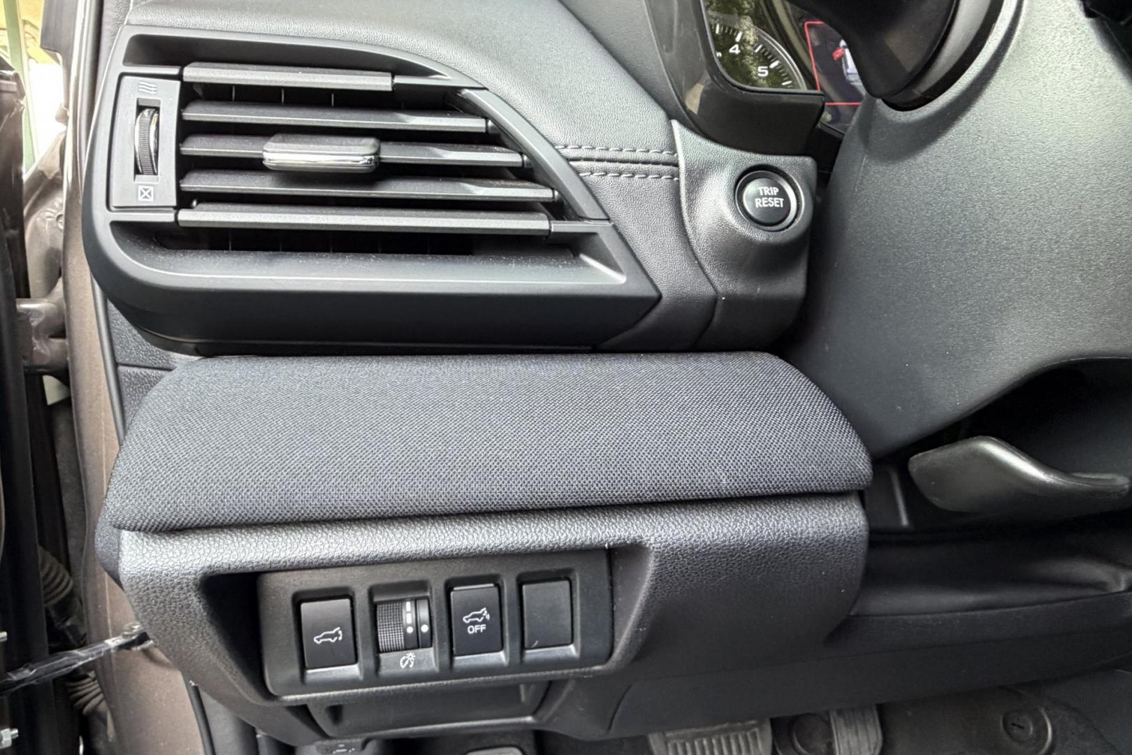2024 Brilliant Bronze Metallic /Black Subaru Outback Premium (4S4BTAFC4R3) with an H4 2.5 Liter engine, Automatic transmission, located at 2304 W. Main St., Boise, ID, 83702, (208) 342-7777, 43.622105, -116.218658 - Clean Low Mileage Outback!- Photo#5