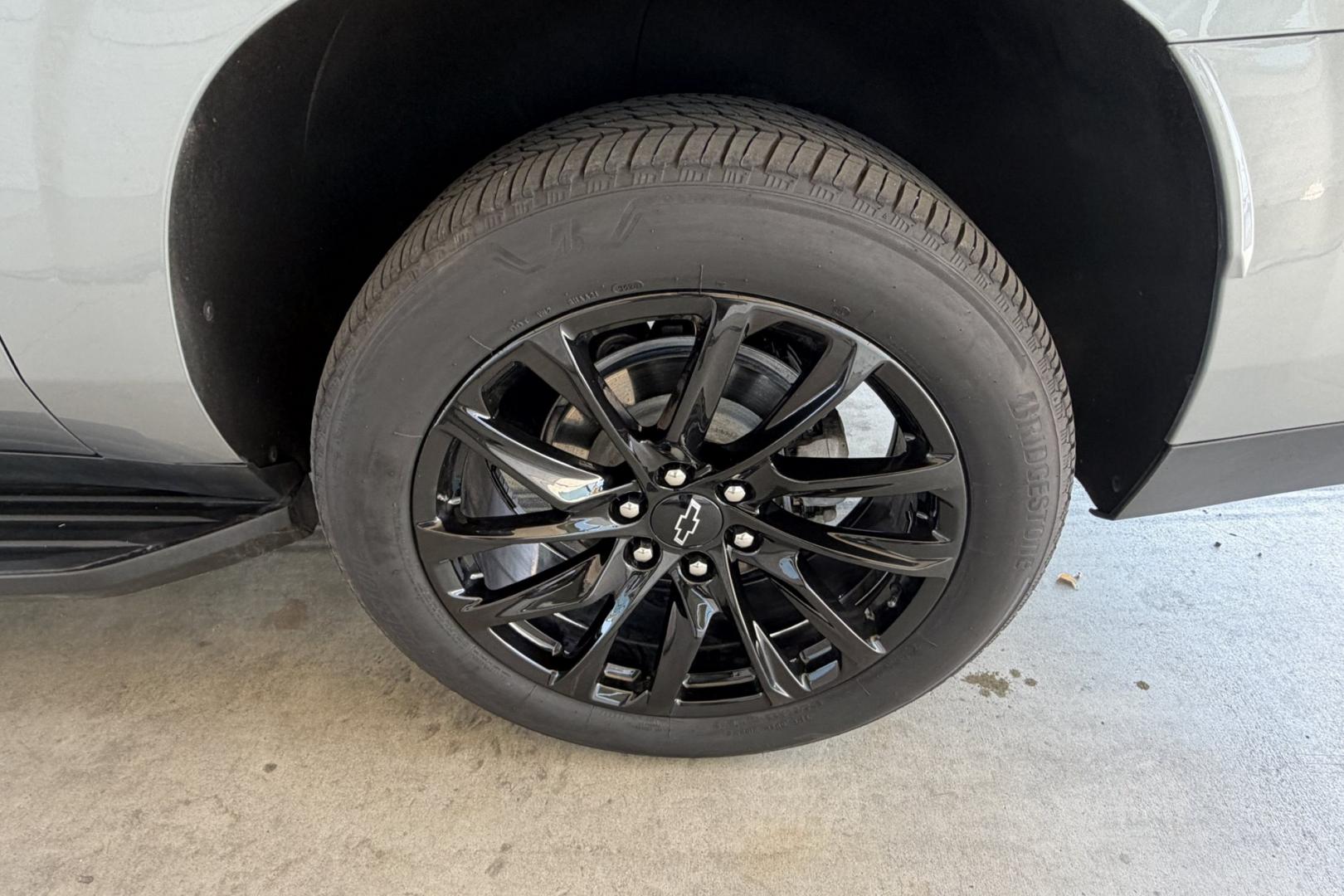 2025 Sterling Silver Metallic /Jet Black Chevrolet Suburban RST (1GNS6ERL9SR) with an V8 6.2 Liter engine, Automatic 10 Speed transmission, located at 2304 W. Main St., Boise, ID, 83702, (208) 342-7777, 43.622105, -116.218658 - Stunning And Has Remaining Factory Warranty Too!- Photo#22
