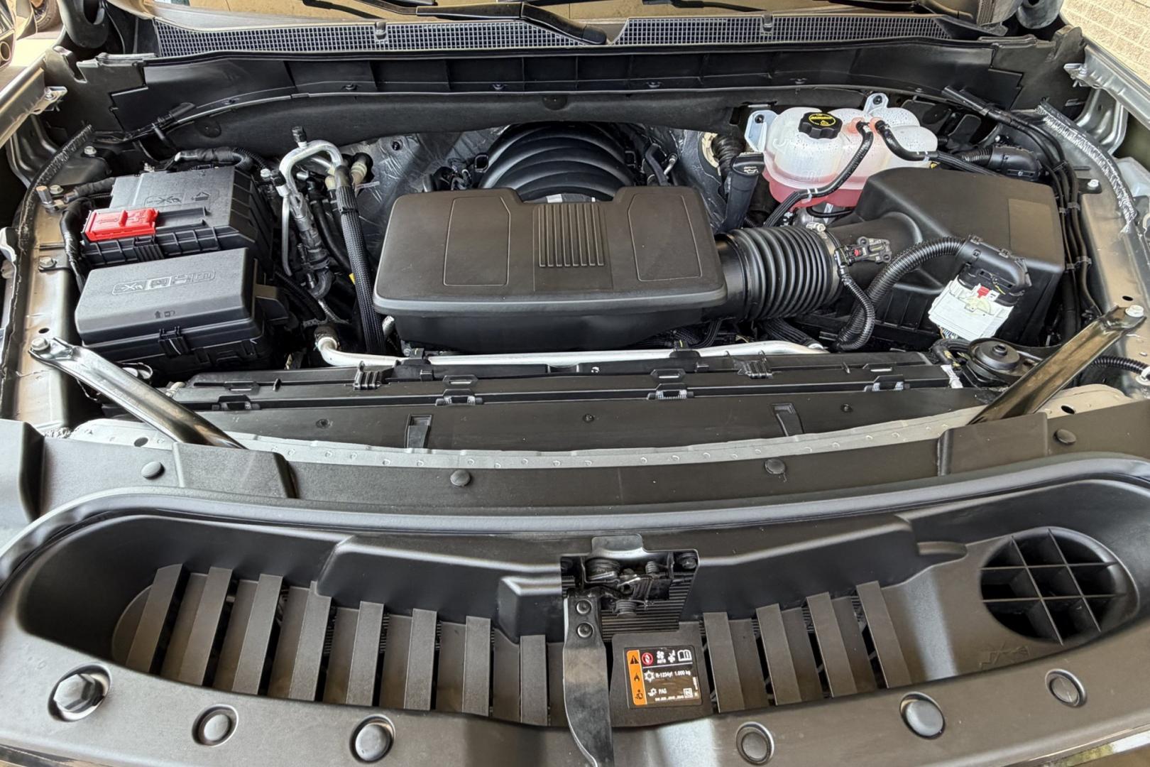 2025 Sterling Silver Metallic /Jet Black Chevrolet Suburban RST (1GNS6ERL9SR) with an V8 6.2 Liter engine, Automatic 10 Speed transmission, located at 2304 W. Main St., Boise, ID, 83702, (208) 342-7777, 43.622105, -116.218658 - Stunning And Has Remaining Factory Warranty Too!- Photo#25