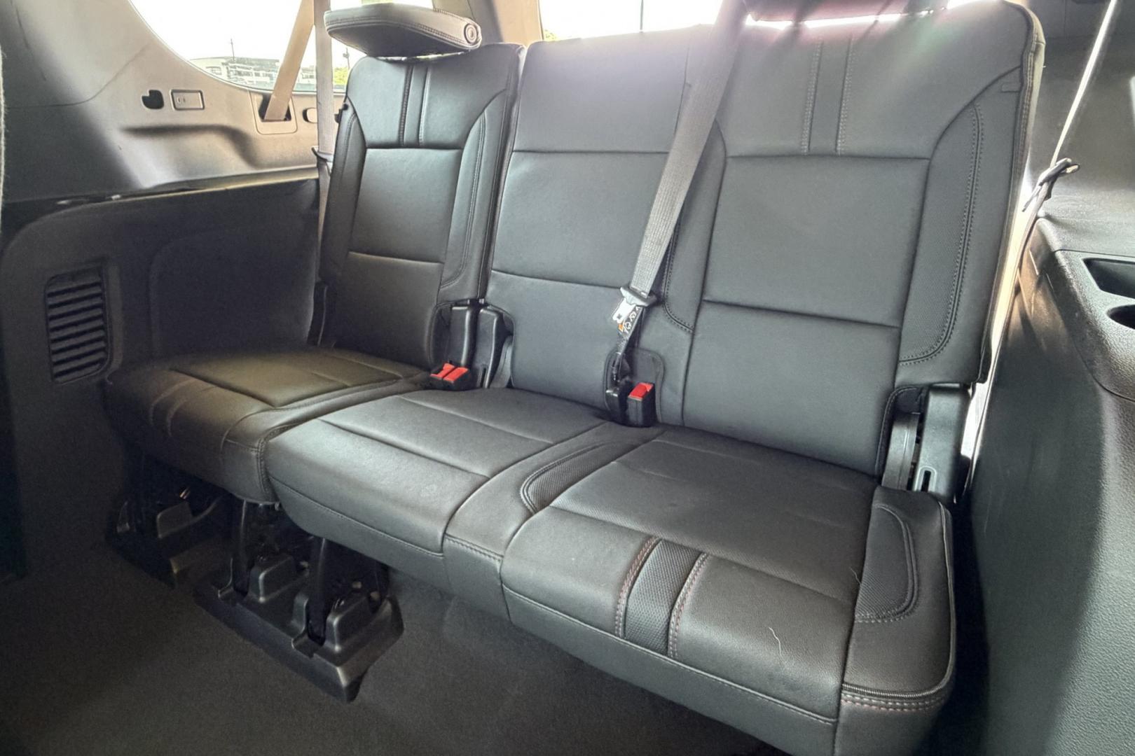 2025 Sterling Silver Metallic /Jet Black Chevrolet Suburban RST (1GNS6ERL9SR) with an V8 6.2 Liter engine, Automatic 10 Speed transmission, located at 2304 W. Main St., Boise, ID, 83702, (208) 342-7777, 43.622105, -116.218658 - Stunning And Has Remaining Factory Warranty Too!- Photo#28