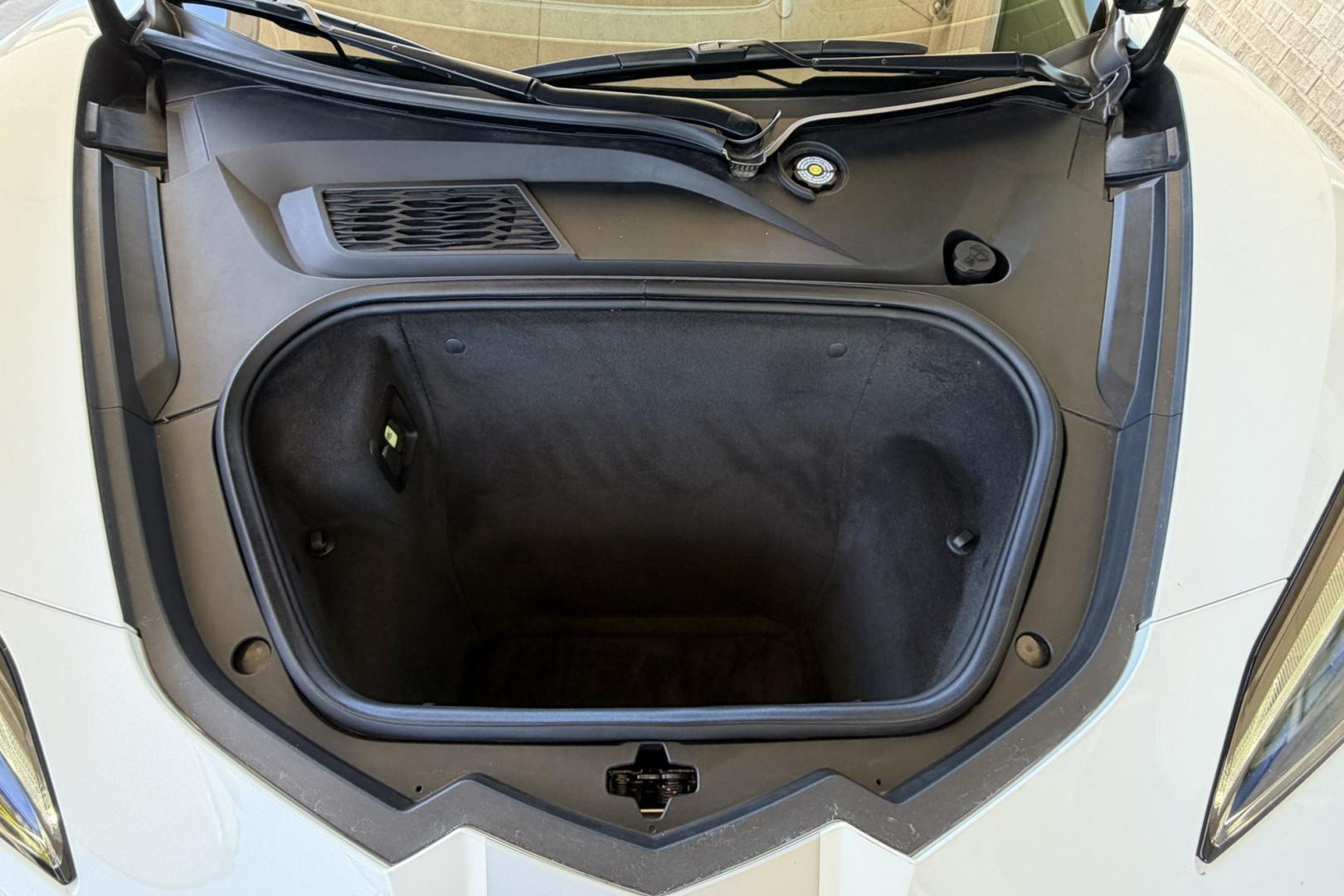 2023 Arctic White /Sky Cool Grey Chevrolet Corvette Stingray 3LT Z51 (1G1YC3D4XP5) with an V8 6.2 Liter engine, Automatic 8 Speed transmission, located at 2304 W. Main St., Boise, ID, 83702, (208) 342-7777, 43.622105, -116.218658 - Stunning! Low Mileage And Highly Optioned Too!- Photo#17
