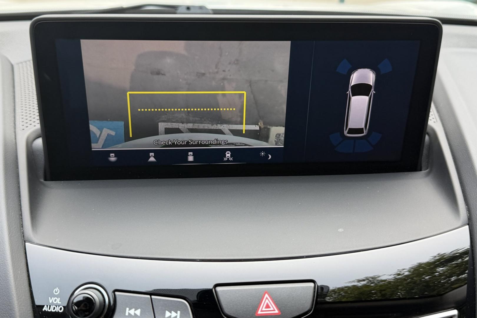 2021 Platinum White Pearl /Gray Acura RDX Advance (5J8TC2H78ML) with an 4 Cyl 2.0 Liter engine, Automatic 10 Speed transmission, located at 2304 W. Main St., Boise, ID, 83702, (208) 342-7777, 43.622105, -116.218658 - Low Mileage And Clean!- Photo#7