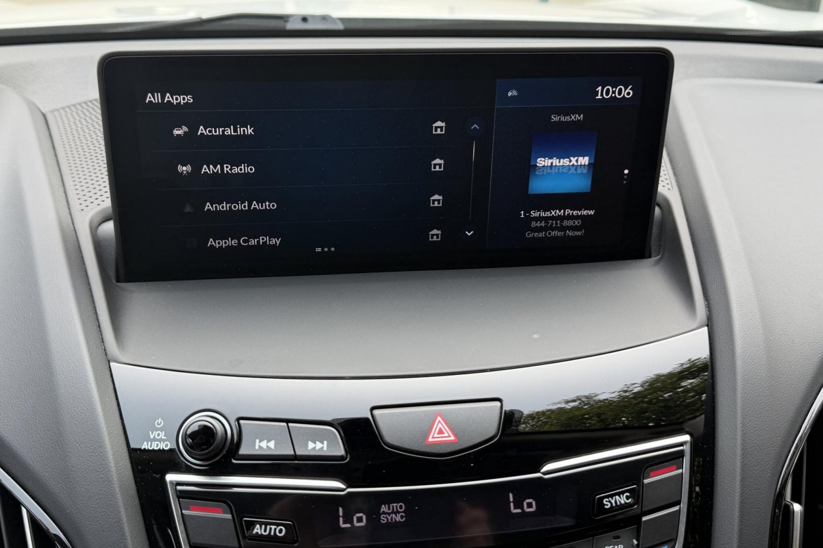 2021 Platinum White Pearl /Gray Acura RDX Advance (5J8TC2H78ML) with an 4 Cyl 2.0 Liter engine, Automatic 10 Speed transmission, located at 2304 W. Main St., Boise, ID, 83702, (208) 342-7777, 43.622105, -116.218658 - Low Mileage And Clean!- Photo#9