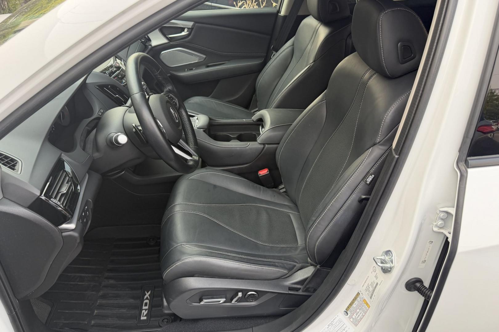 2021 Platinum White Pearl /Gray Acura RDX Advance (5J8TC2H78ML) with an 4 Cyl 2.0 Liter engine, Automatic 10 Speed transmission, located at 2304 W. Main St., Boise, ID, 83702, (208) 342-7777, 43.622105, -116.218658 - Low Mileage And Clean!- Photo#17