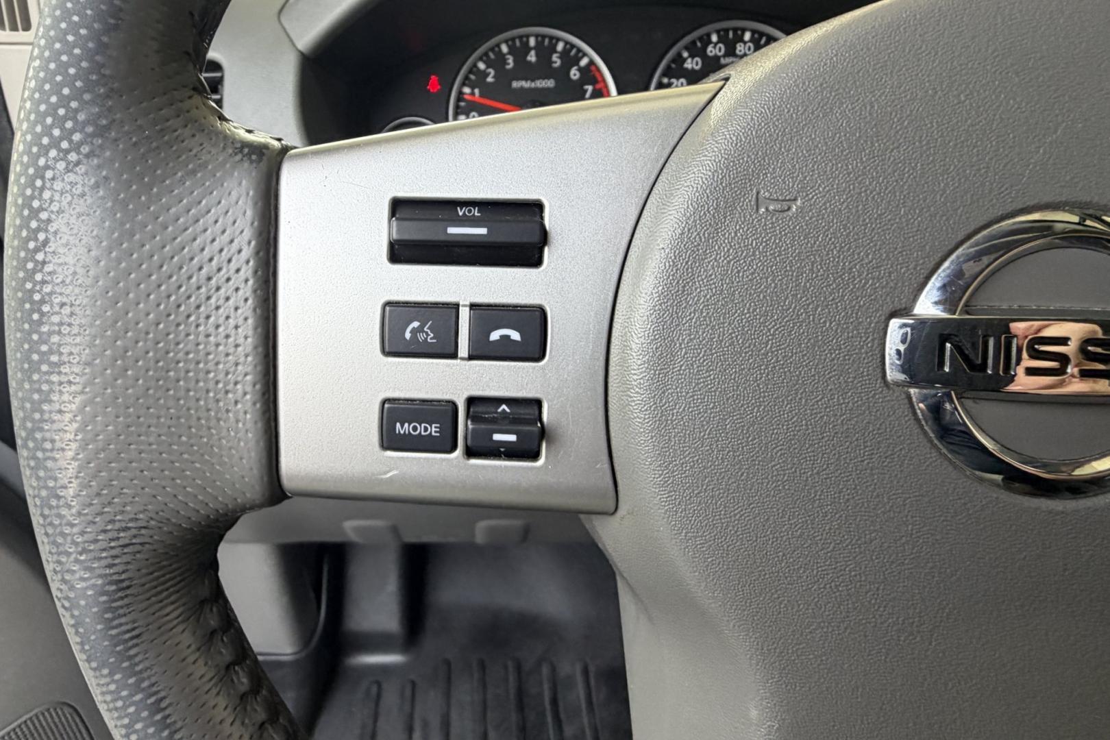 2019 Silver /Gray Nissan Frontier SL (1N6AD0EV3KN) with an V6 4.0 Liter engine, Automatic 5 Speed transmission, located at 2304 W. Main St., Boise, ID, 83702, (208) 342-7777, 43.622105, -116.218658 - New Tires! Ready To Go!- Photo#7