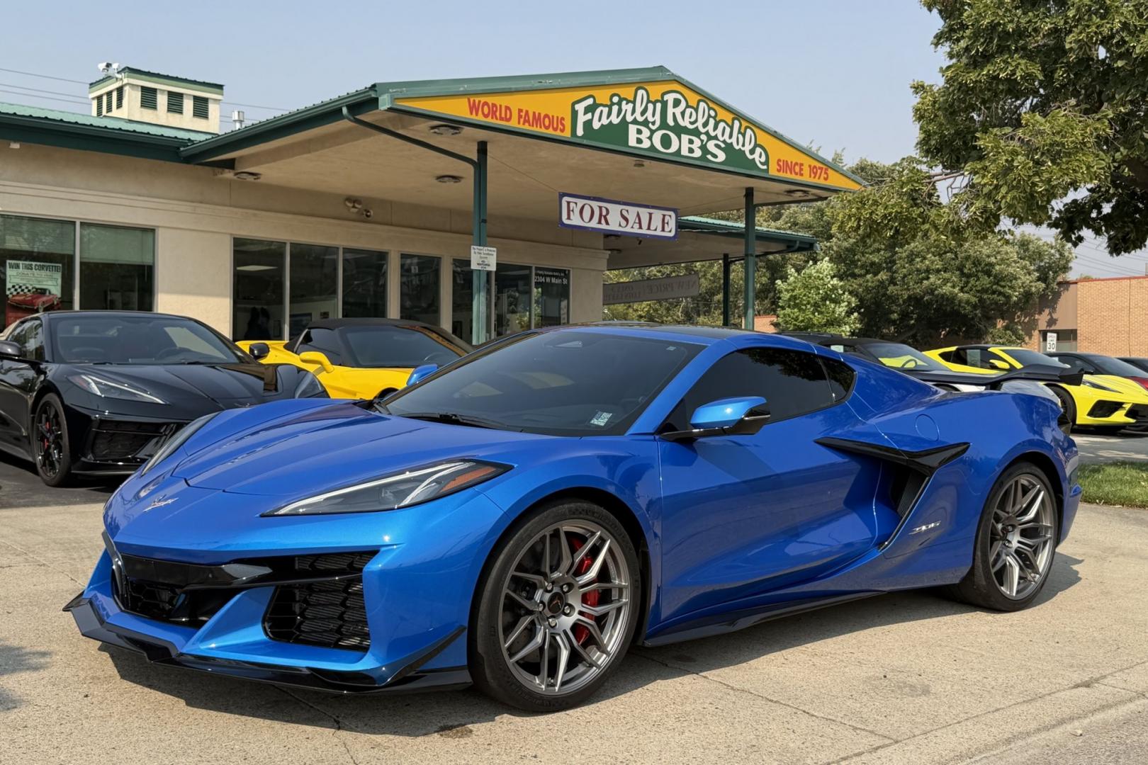 2025 Riptide Blue Metallic /Tension w/ Twilight Blue Dipped Chevrolet Corvette Stingray Z/06 Z/07 3LZ (1G1YF2D39S5) with an V8 5.5 Liter engine, Automatic 8 Speed transmission, located at 2304 W. Main St., Boise, ID, 83702, (208) 342-7777, 43.622105, -116.218658 - Remaining Factory Warranty! This Car Is Beyond Impressive! 670 horsepower and 460 lb-ft of torque!- Photo#26
