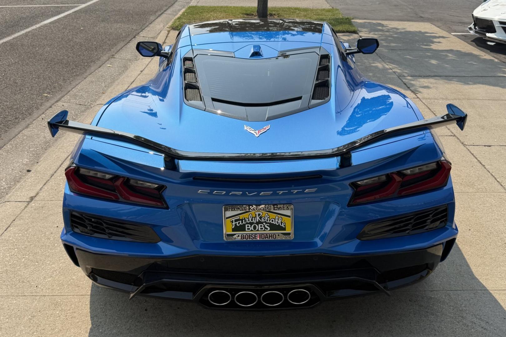 2025 Riptide Blue Metallic /Tension w/ Twilight Blue Dipped Chevrolet Corvette Stingray Z/06 Z/07 3LZ (1G1YF2D39S5) with an V8 5.5 Liter engine, Automatic 8 Speed transmission, located at 2304 W. Main St., Boise, ID, 83702, (208) 342-7777, 43.622105, -116.218658 - Remaining Factory Warranty! This Car Is Beyond Impressive! 670 horsepower and 460 lb-ft of torque!- Photo#27