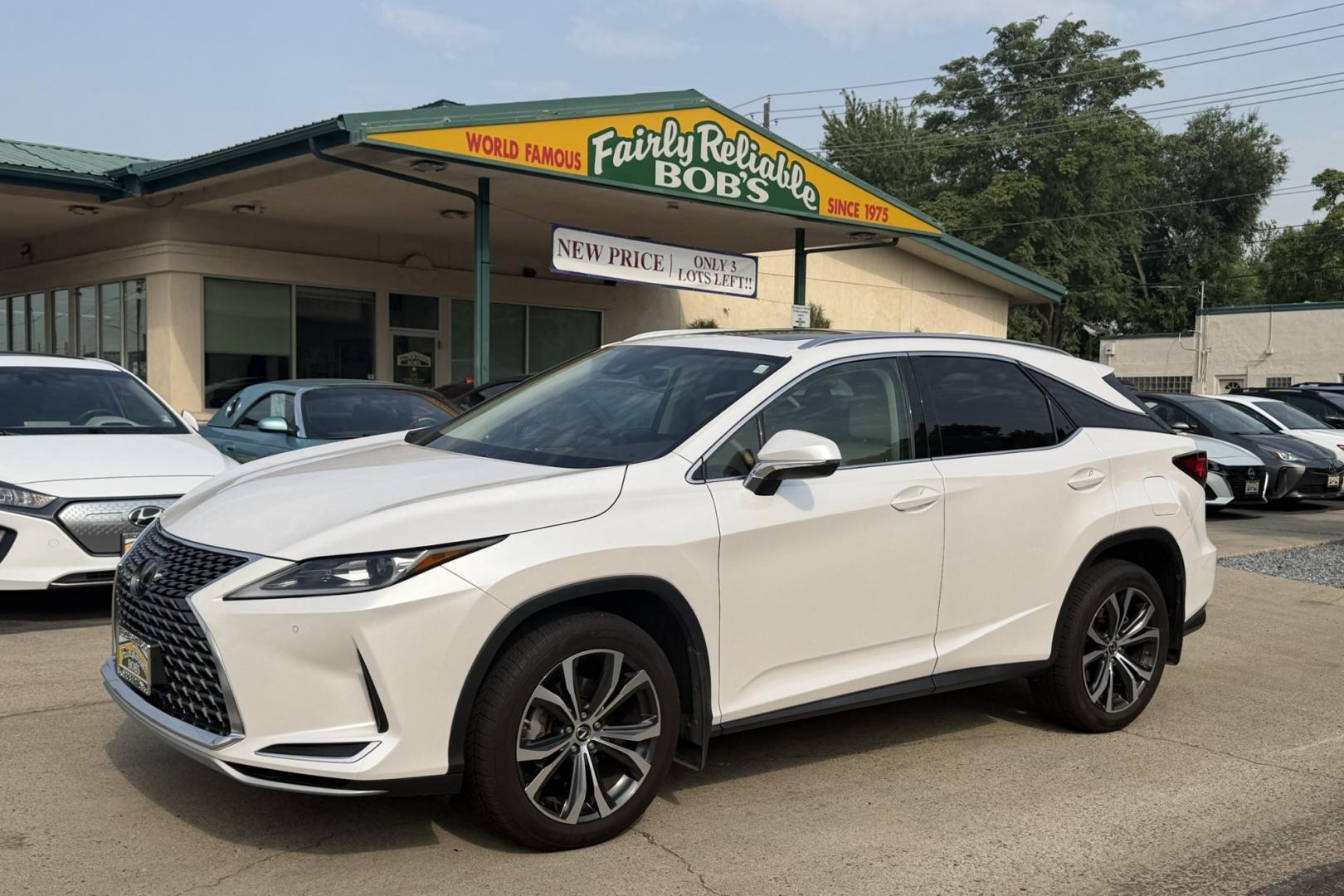 2020 Eminent White Pearl /Tan Lexus RX 350 Premium (2T2HZMDA0LC) with an V6 3.5 Liter engine, Automatic 8 Speed transmission, located at 2304 W. Main St., Boise, ID, 83702, (208) 342-7777, 43.622105, -116.218658 - Extremely Clean! 1 Owner Idaho Vehicle! Ready To Go!- Photo#0