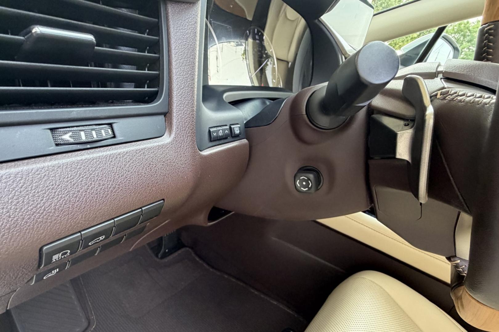 2020 Eminent White Pearl /Tan Lexus RX 350 Premium (2T2HZMDA0LC) with an V6 3.5 Liter engine, Automatic 8 Speed transmission, located at 2304 W. Main St., Boise, ID, 83702, (208) 342-7777, 43.622105, -116.218658 - Extremely Clean! 1 Owner Idaho Vehicle! Ready To Go!- Photo#20