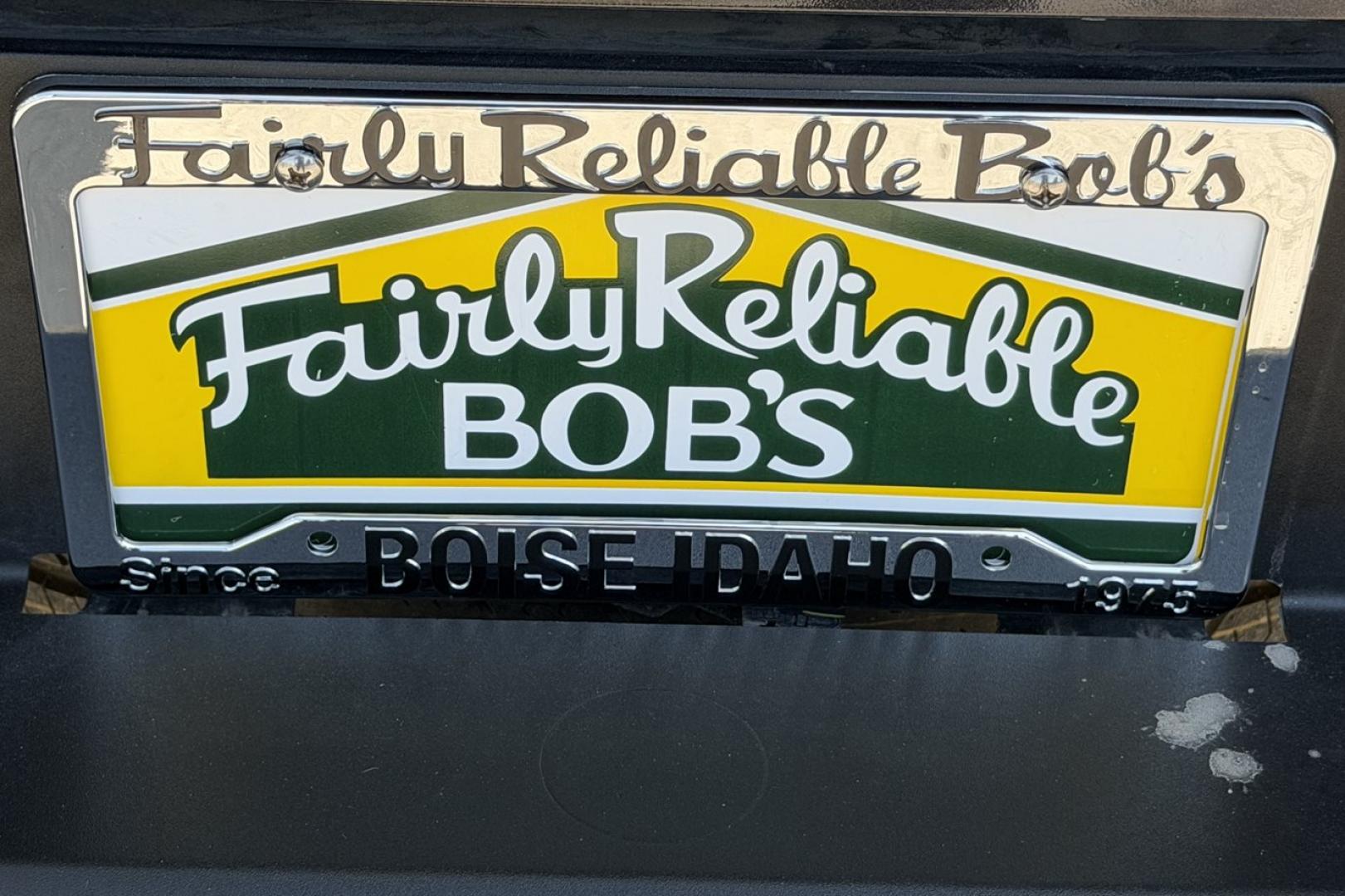 2024 Titanium Rush Metallic /Jet Black GMC Sierra 1500 SLT X31 (1GTUUDE88RZ) with an 6 Cyl 3.0 Liter Duramax Turbo Diesel engine, Automatic 10 Speed transmission, located at 2304 W. Main St., Boise, ID, 83702, (208) 342-7777, 43.622105, -116.218658 - New Tires! Highly Optioned And Ready To Go!- Photo#29