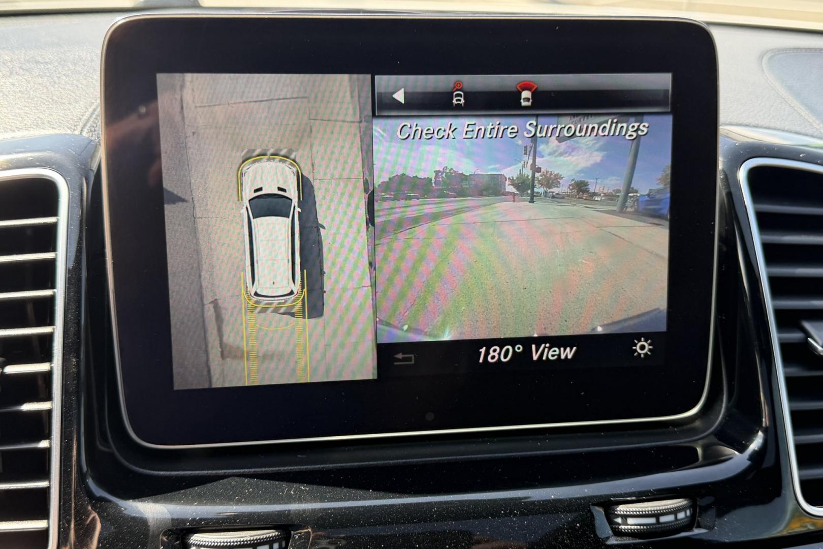 2018 Polar White /Black Mercedes-Benz GLS 450 Premium (4JGDF6EE8JB) with an V6 3.0 Liter Twin Turbo engine, Automatic 9 Speed transmission, located at 2304 W. Main St., Boise, ID, 83702, (208) 342-7777, 43.622105, -116.218658- Photo#11
