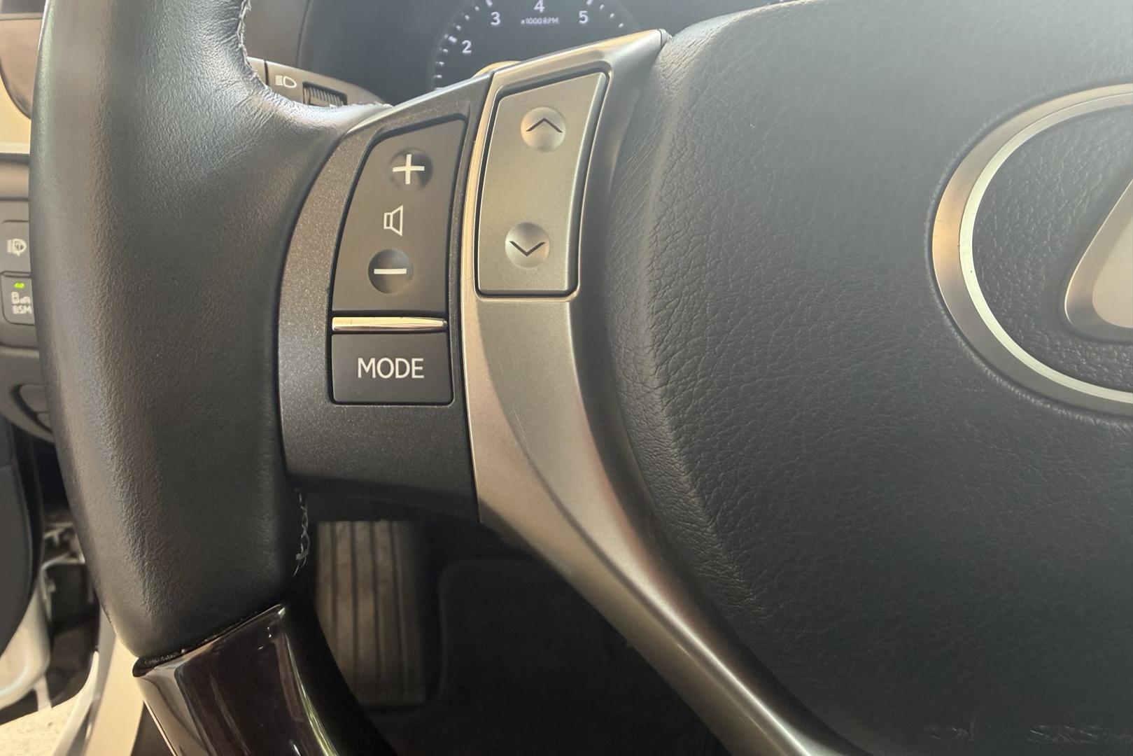 2013 Liquid Platinum Metallic /Black Lexus GS 350 Luxury Premium Cold Weather (JTHCE1BL9D5) with an V6 3.5 Liter engine, Automatic 6 Speed transmission, located at 2304 W. Main St., Boise, ID, 83702, (208) 342-7777, 43.622105, -116.218658 - Rare Find! New Tires! Highly Optioned All Wheel Drive!- Photo#9