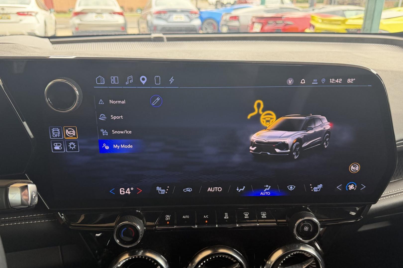 2024 Radiant Red /Black Chevrolet Blazer EV 2LT (3GNKDBRJ6RS) with an 85 kWh engine, Automatic transmission, located at 2304 W. Main St., Boise, ID, 83702, (208) 342-7777, 43.622105, -116.218658 - Remaining Factory Warranty! 279 Mile Range! Smooth Ride! Loaded With Safety Features Too!- Photo#29