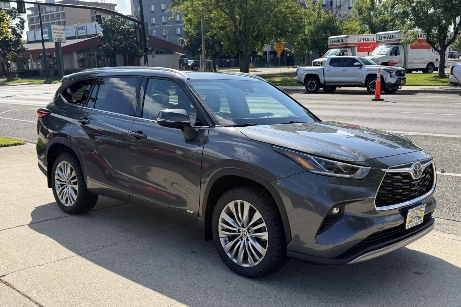 2023 Magnetite Gray Metallic /Black Toyota Highlander Platinum (5TDEBRCH4PS) with an 4 Cyl 2.5 Liter Hybrid engine, Automatic transmission, located at 2304 W. Main St., Boise, ID, 83702, (208) 342-7777, 43.622105, -116.218658 - New Tires! Hard To Find! Great To Own!- Photo#2