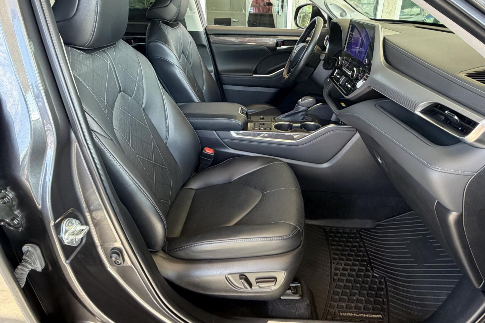 2023 Magnetite Gray Metallic /Black Toyota Highlander Platinum (5TDEBRCH4PS) with an 4 Cyl 2.5 Liter Hybrid engine, Automatic transmission, located at 2304 W. Main St., Boise, ID, 83702, (208) 342-7777, 43.622105, -116.218658 - New Tires! Hard To Find! Great To Own!- Photo#19